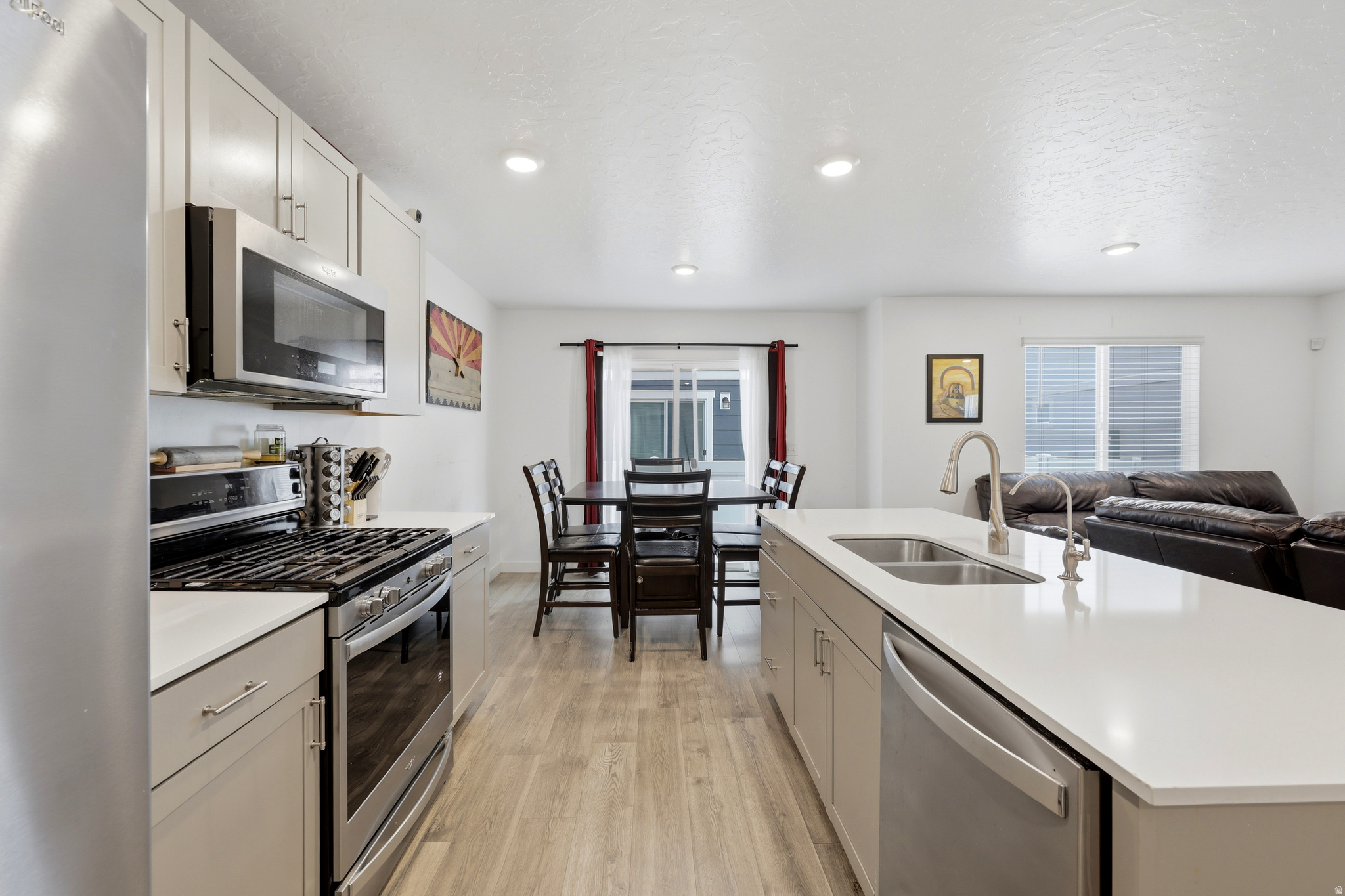 NORTHSHORE - Residential