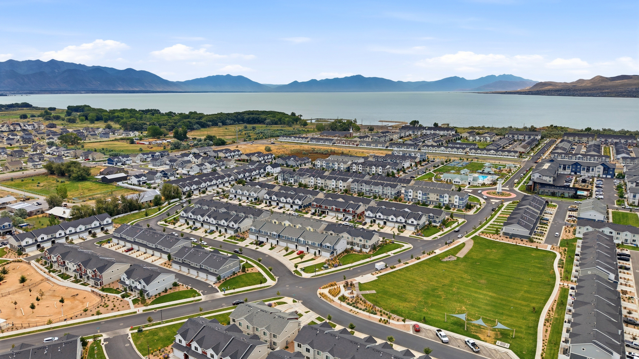 NORTHSHORE - Residential