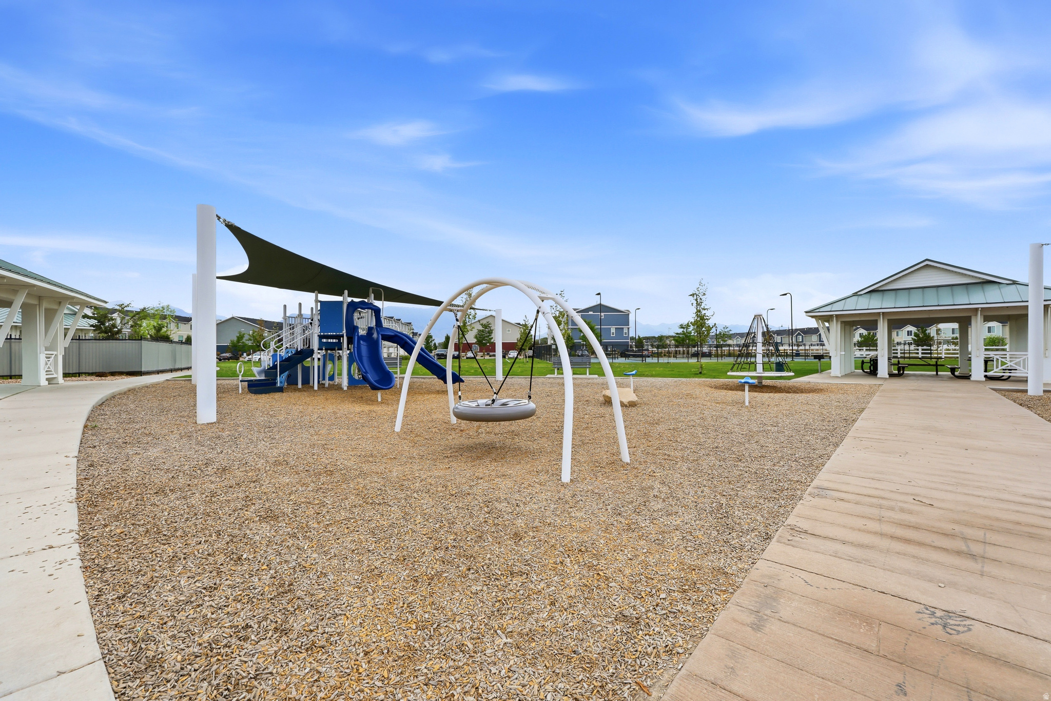 NORTHSHORE - Residential