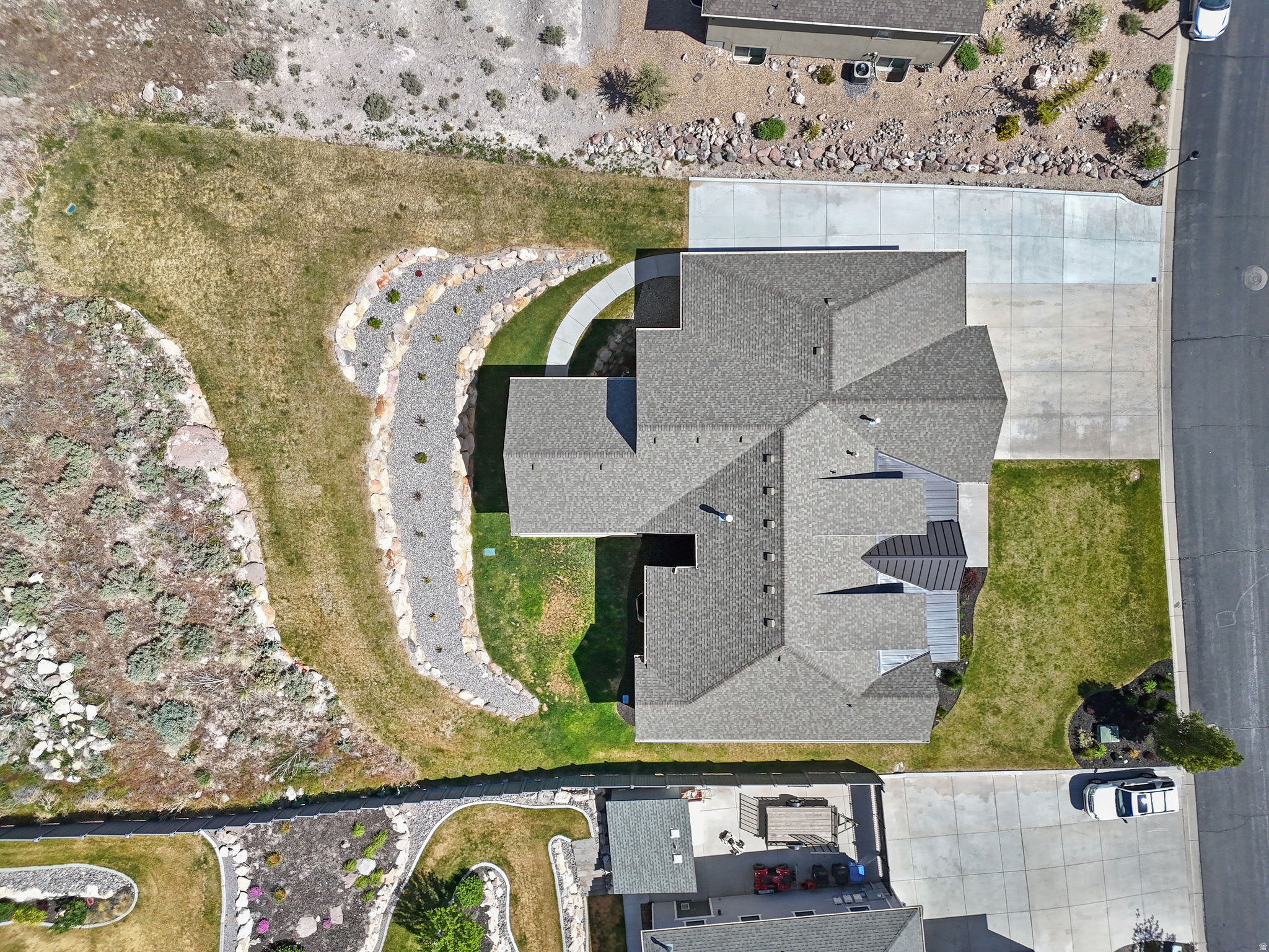 LAKE RIDGE - Residential