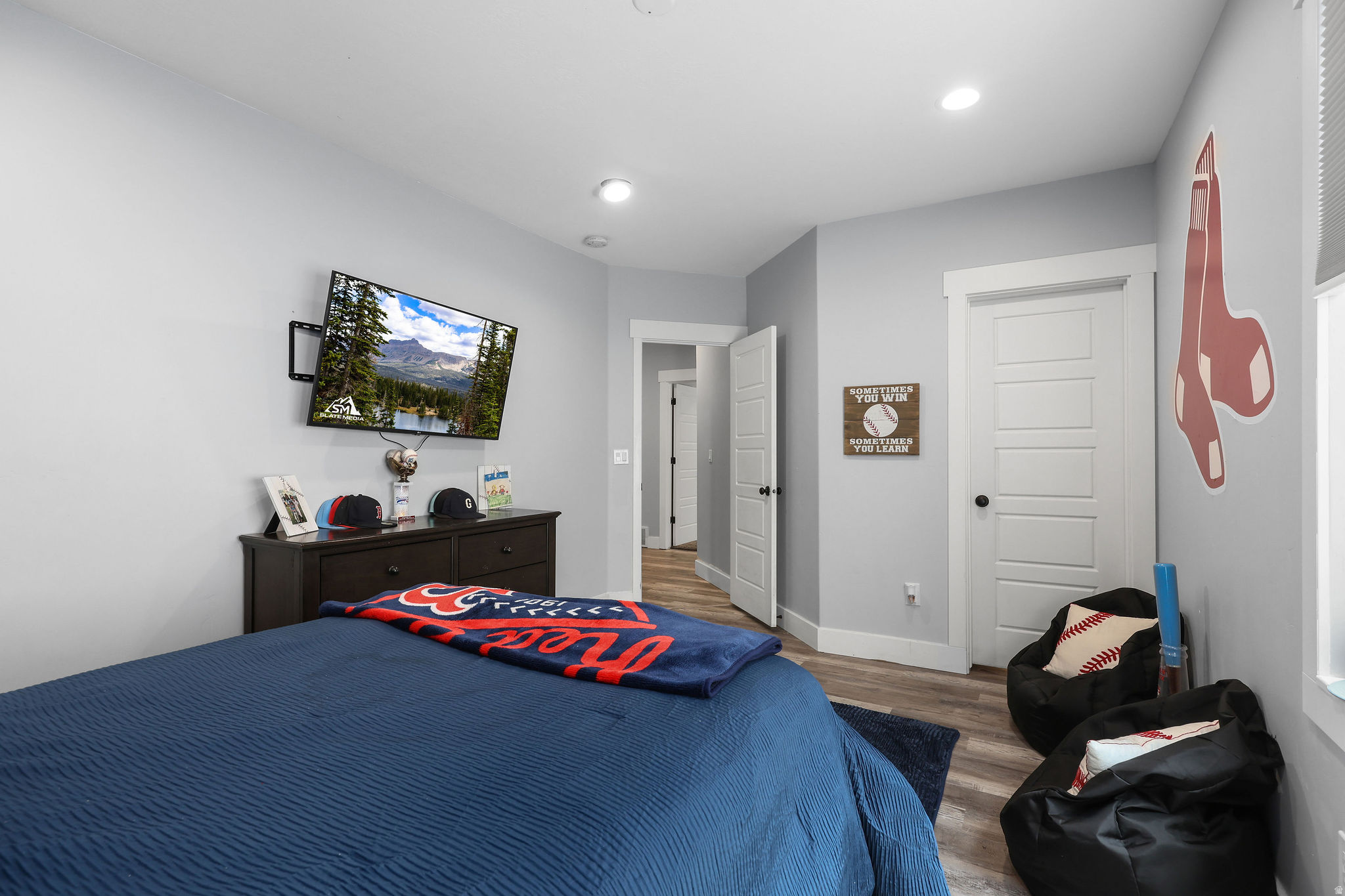 LAKE RIDGE - Residential