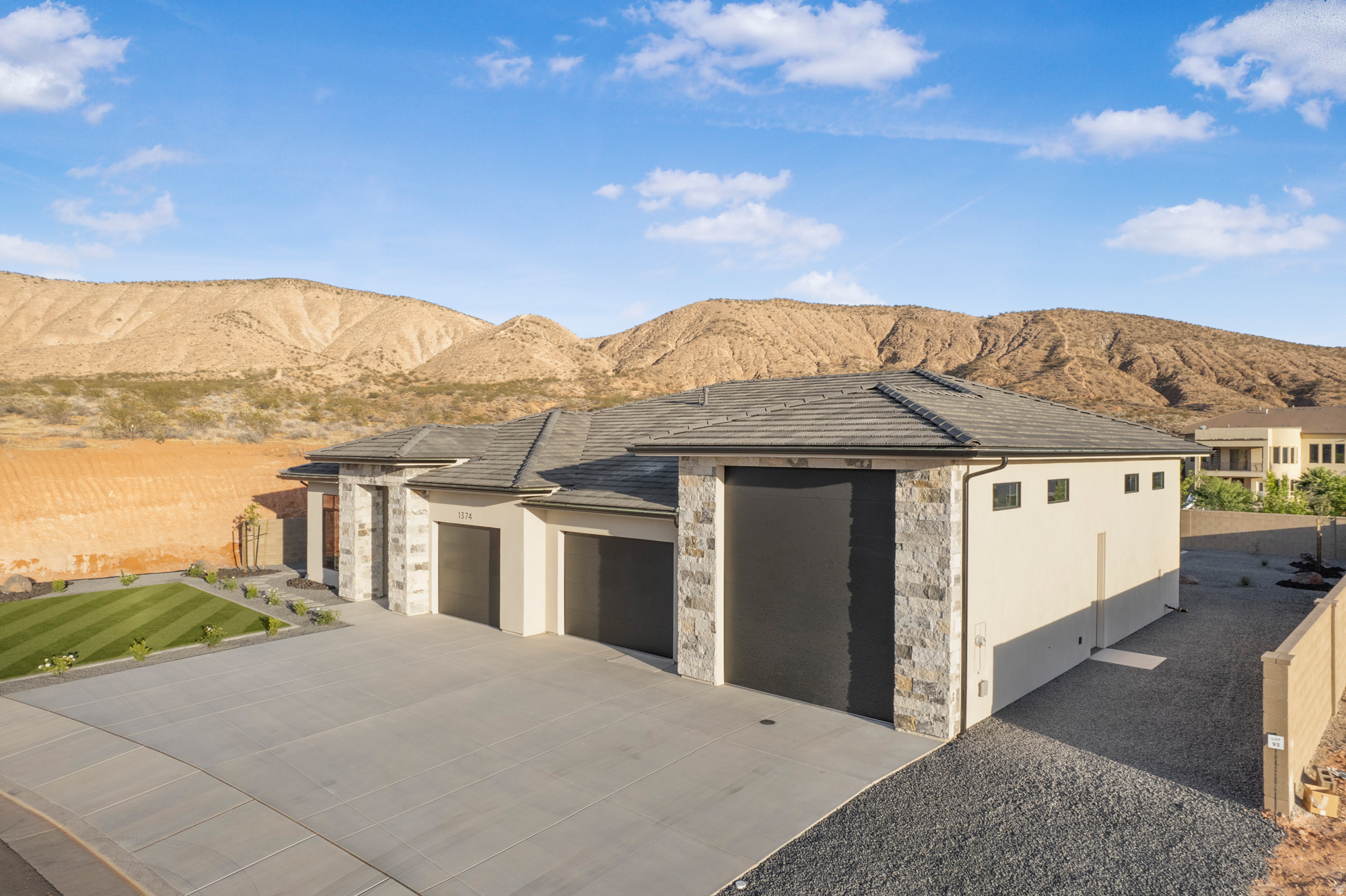 THE HEIGHTS AT WASHINGTON BENCH - Residential