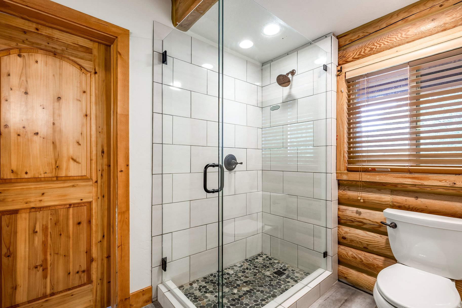 TOLLGATE - Residential