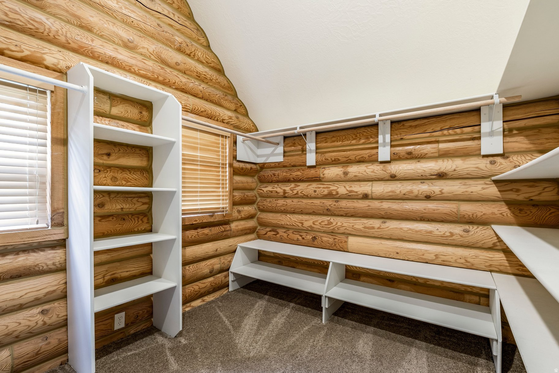 TOLLGATE - Residential