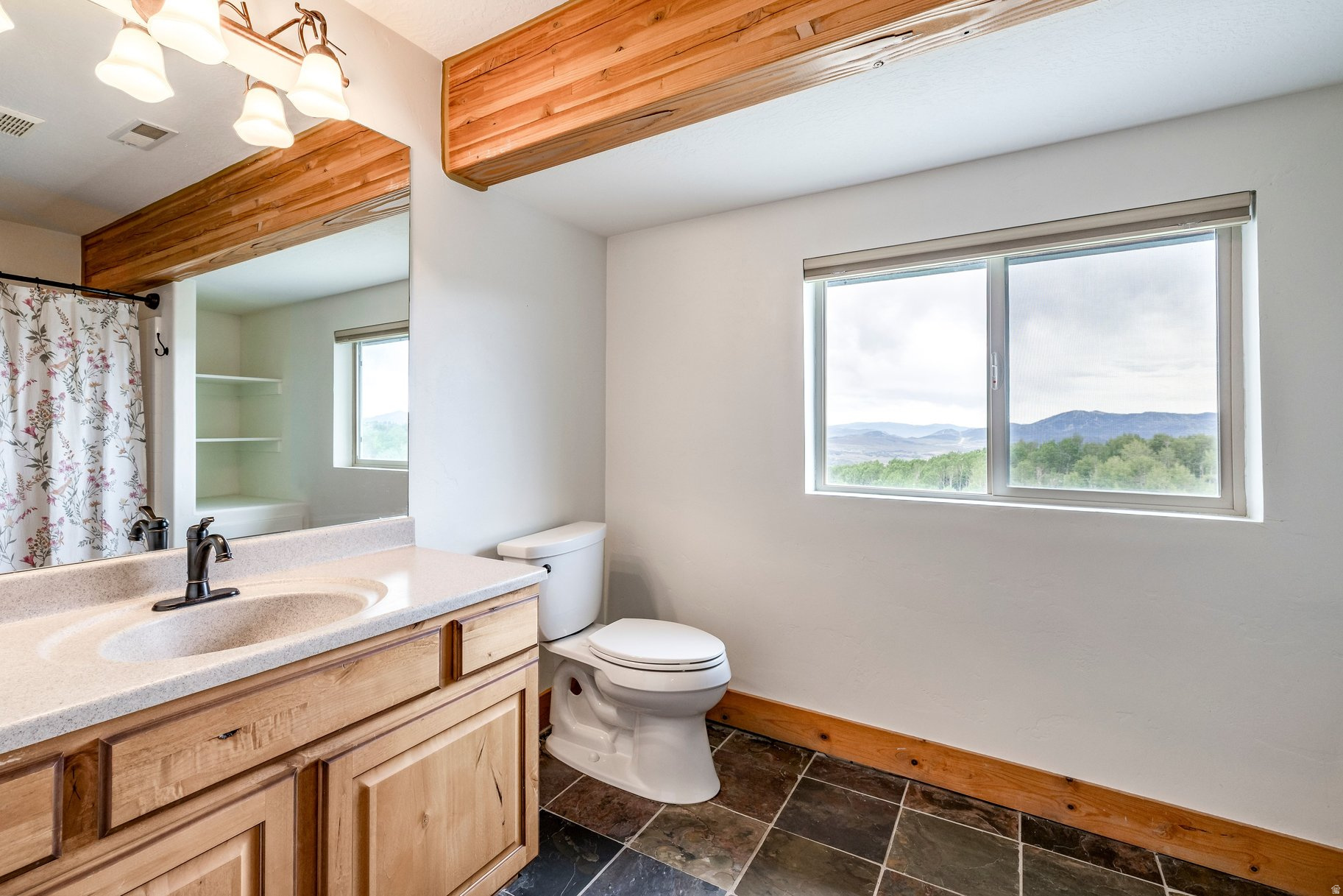 TOLLGATE - Residential