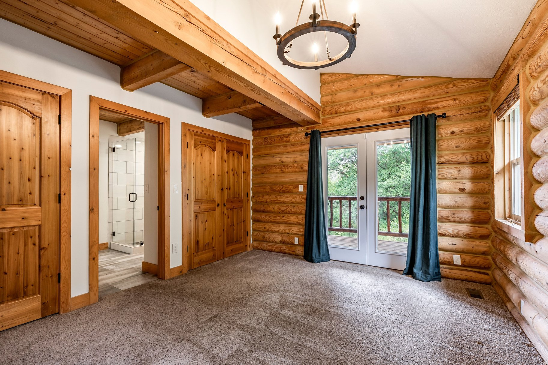 TOLLGATE - Residential