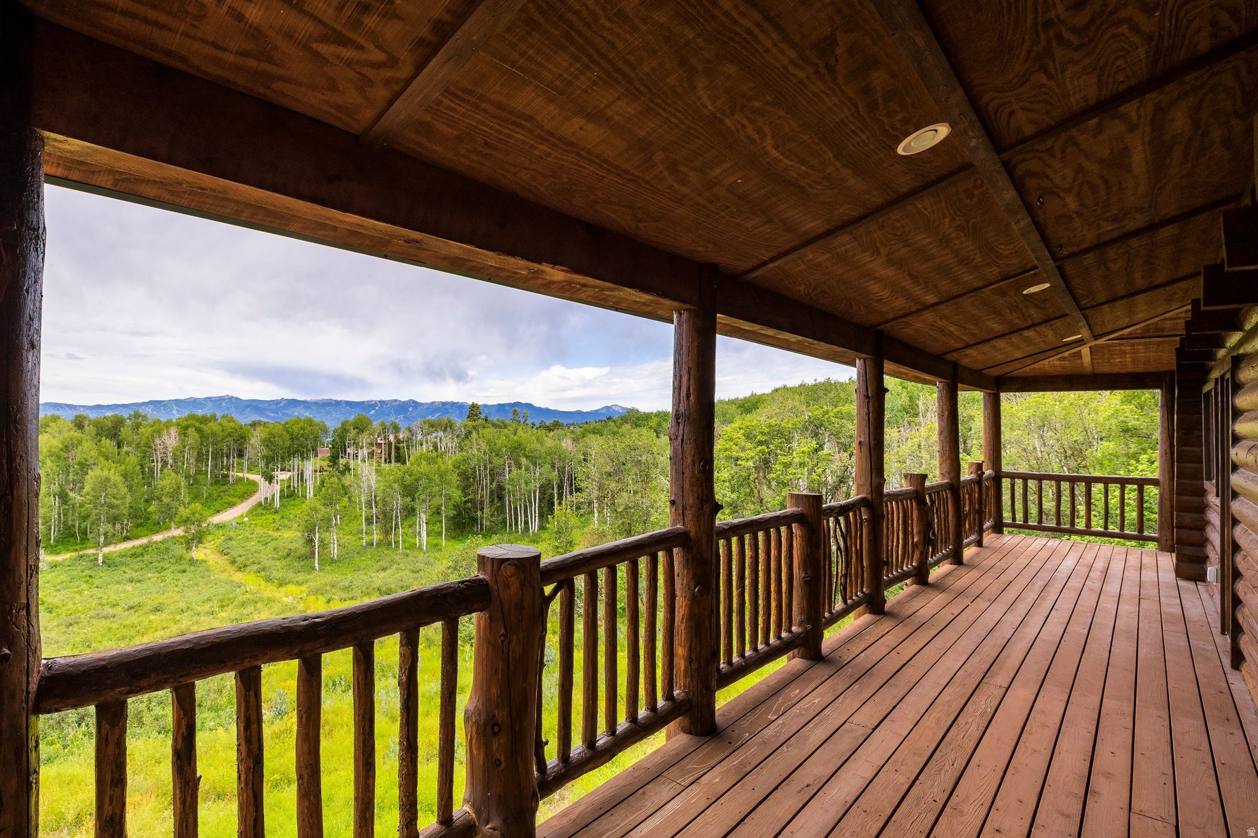 TOLLGATE - Residential
