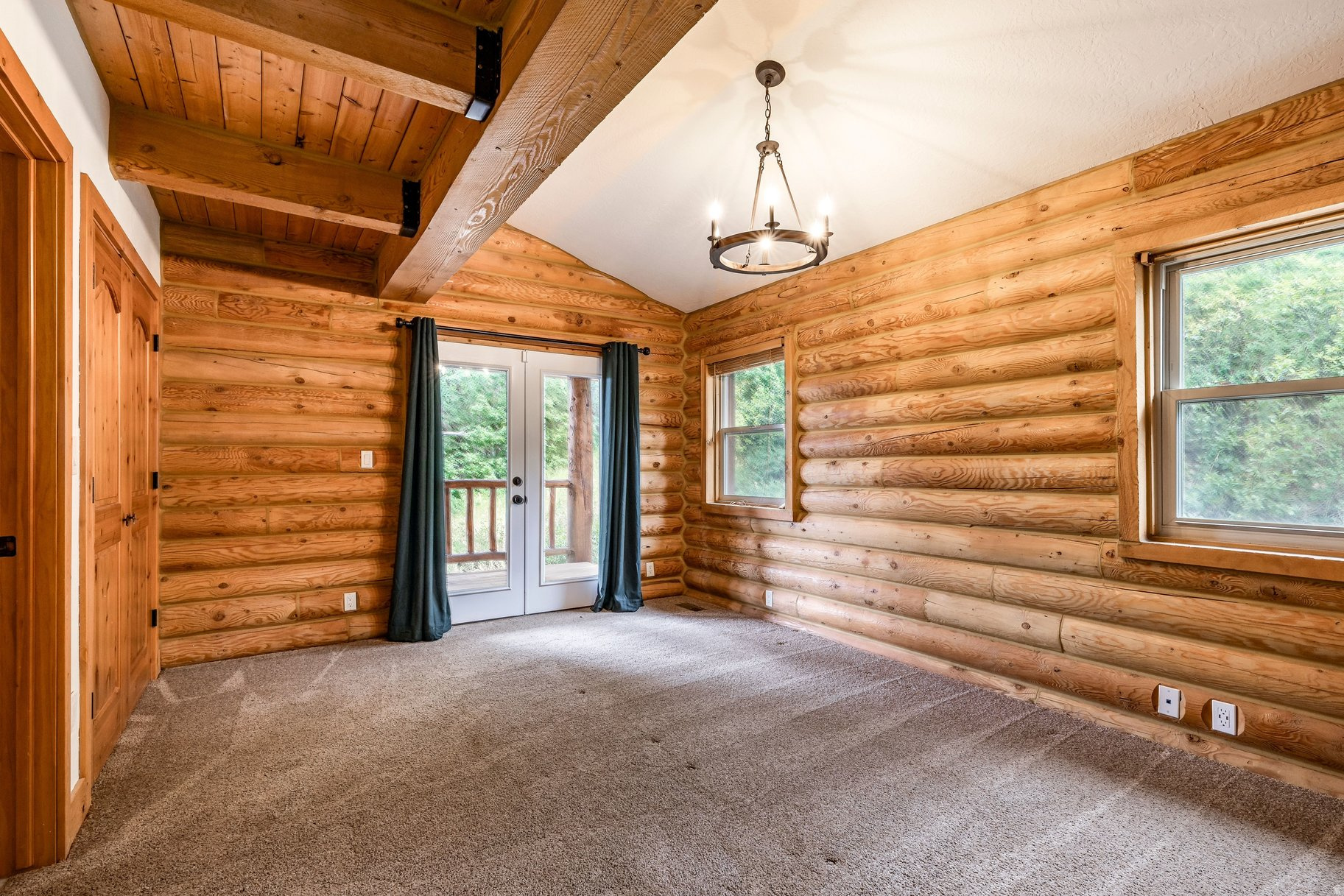 TOLLGATE - Residential