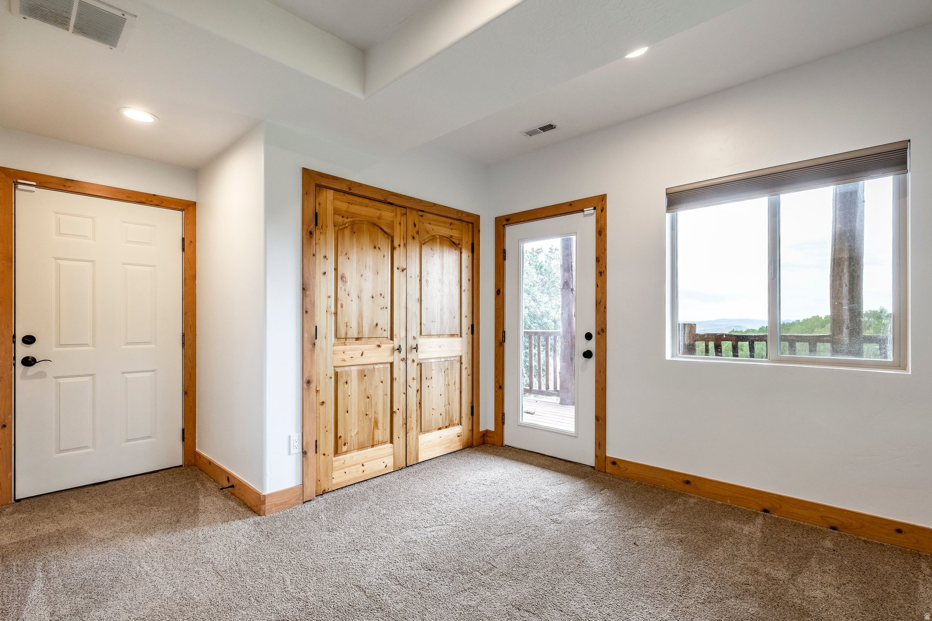 TOLLGATE - Residential