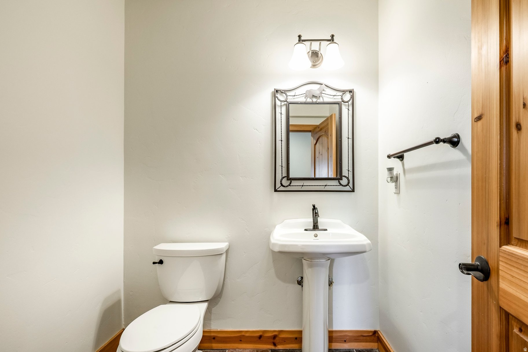 TOLLGATE - Residential