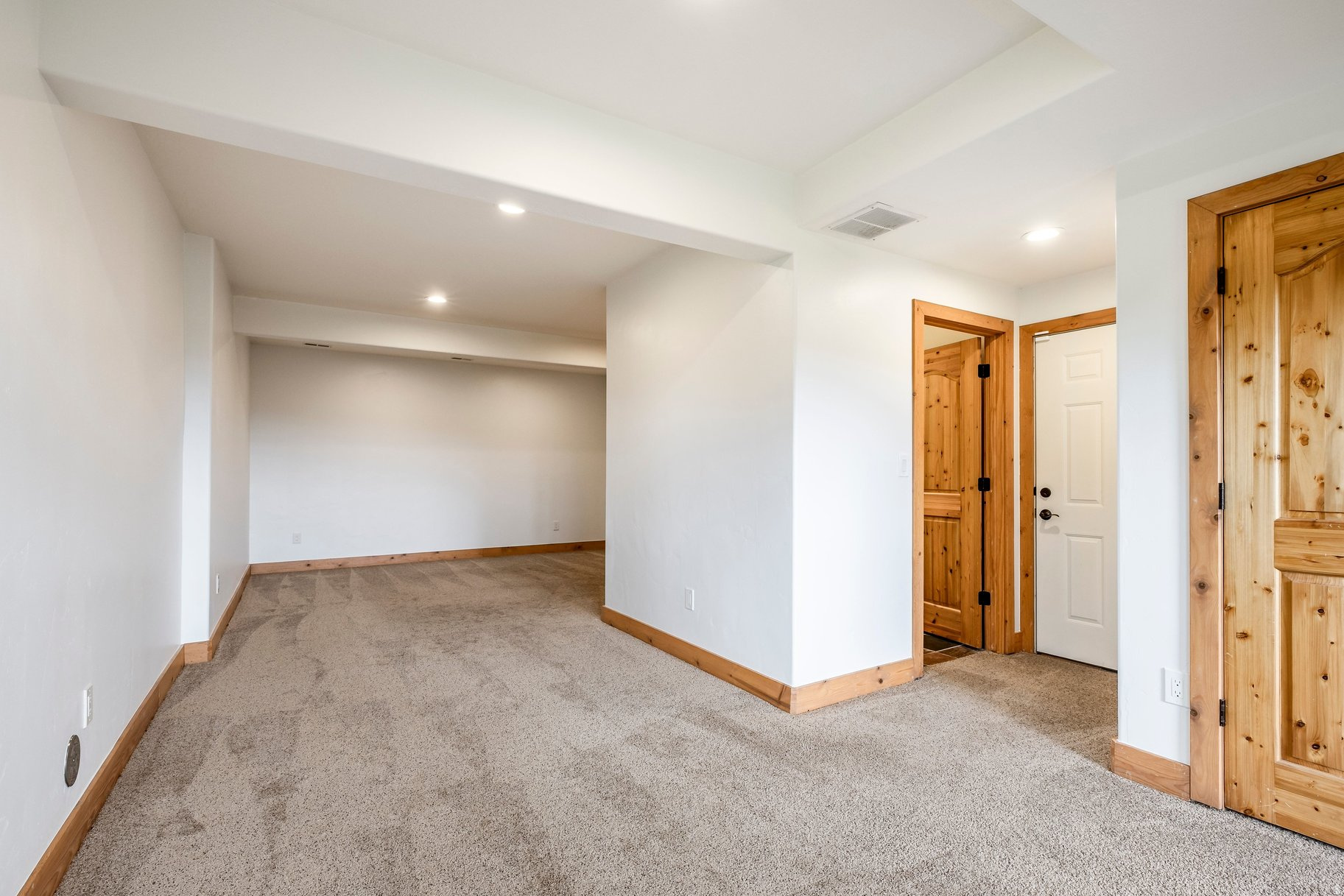 TOLLGATE - Residential