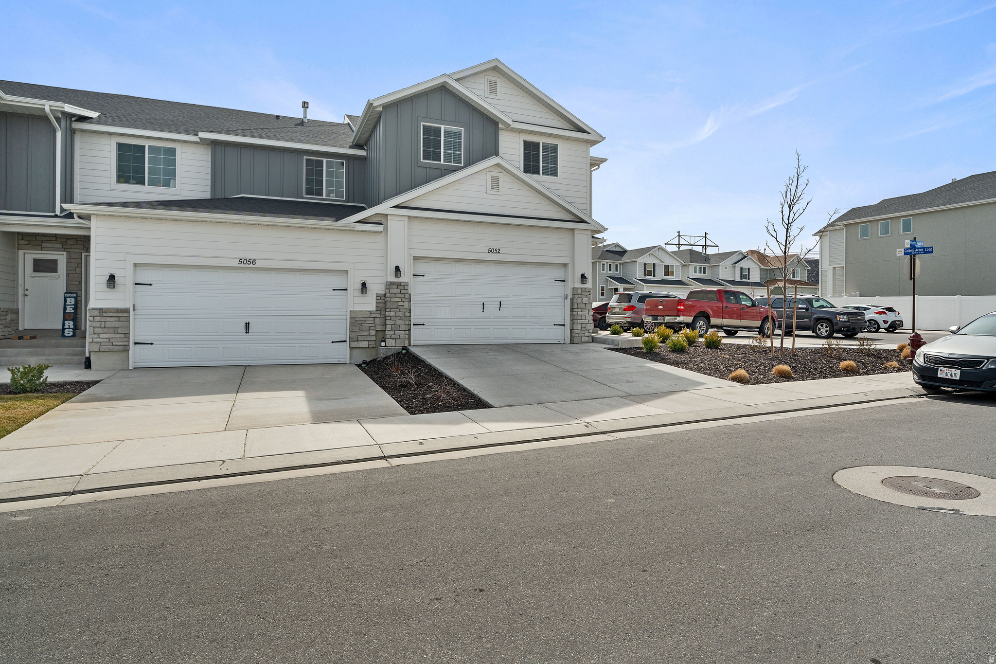 SILVER LAKE - Residential