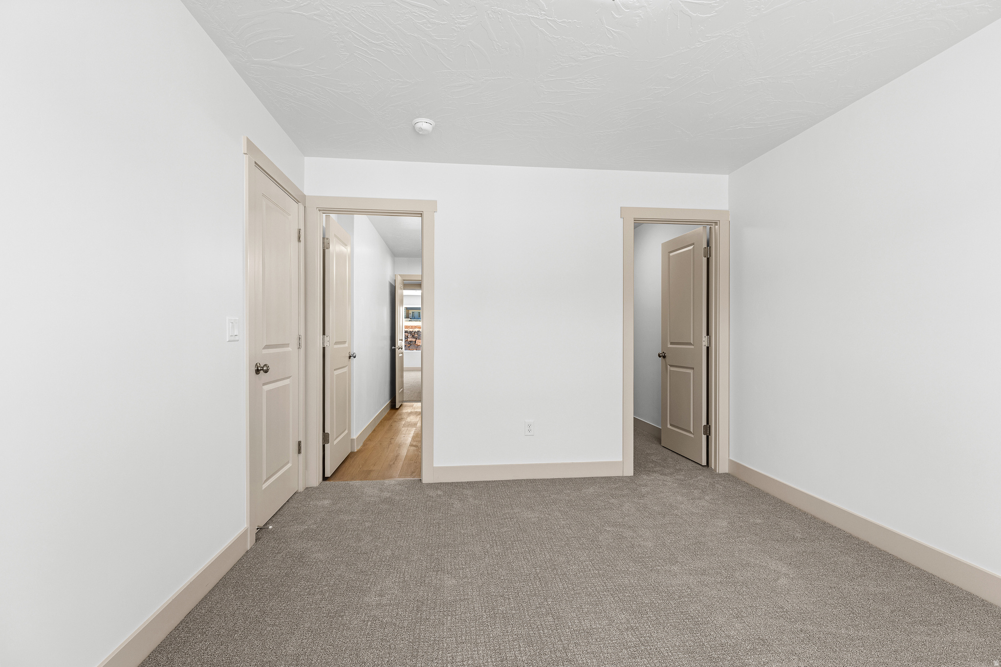 CORDERO - Residential