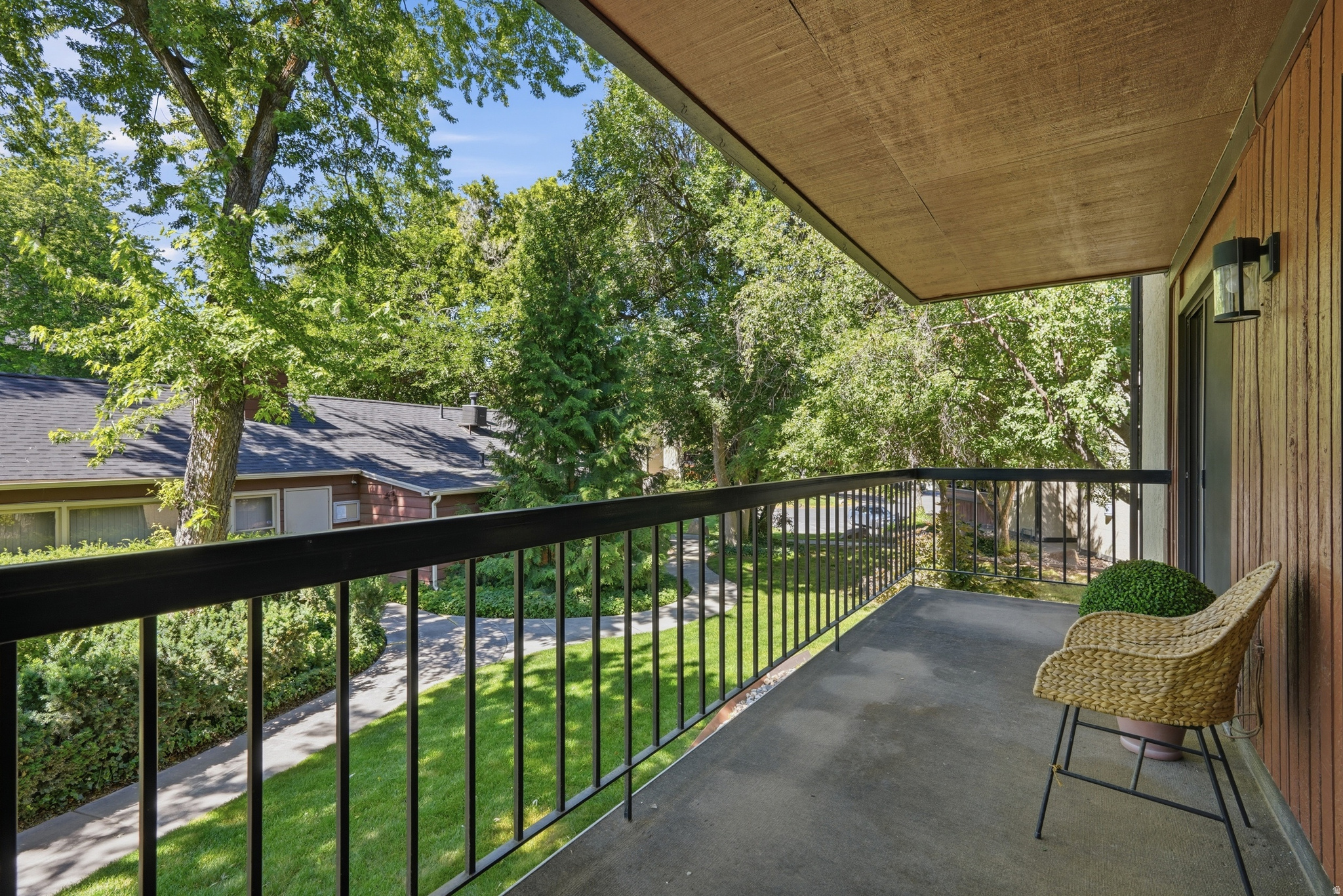SPRINGTREE - Residential