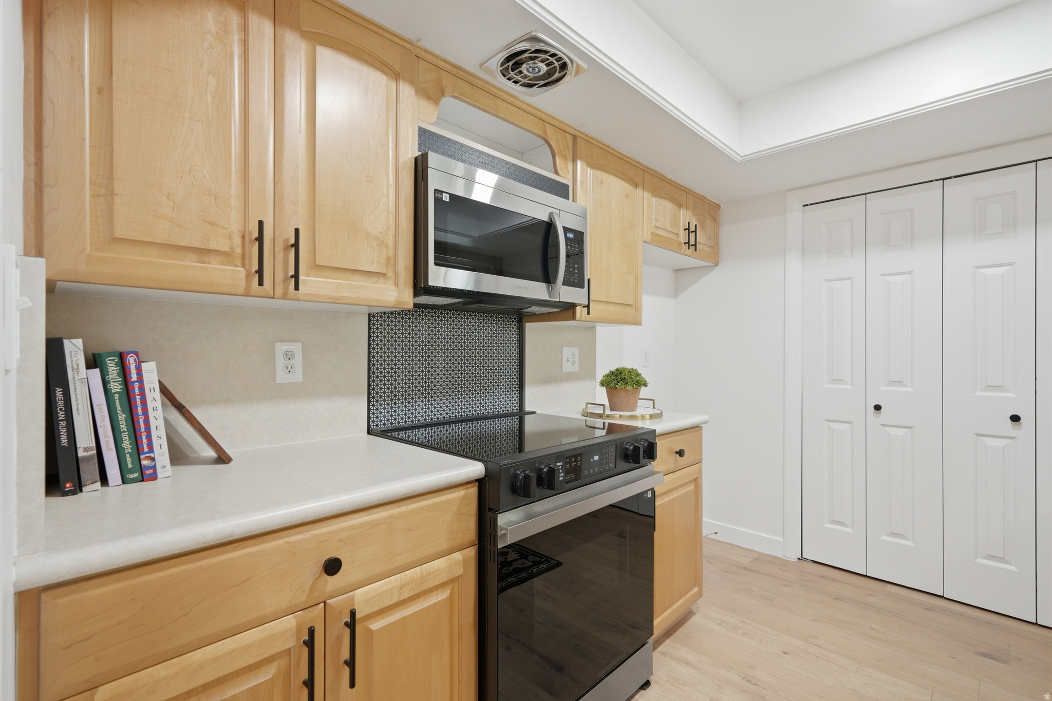 SPRINGTREE - Residential