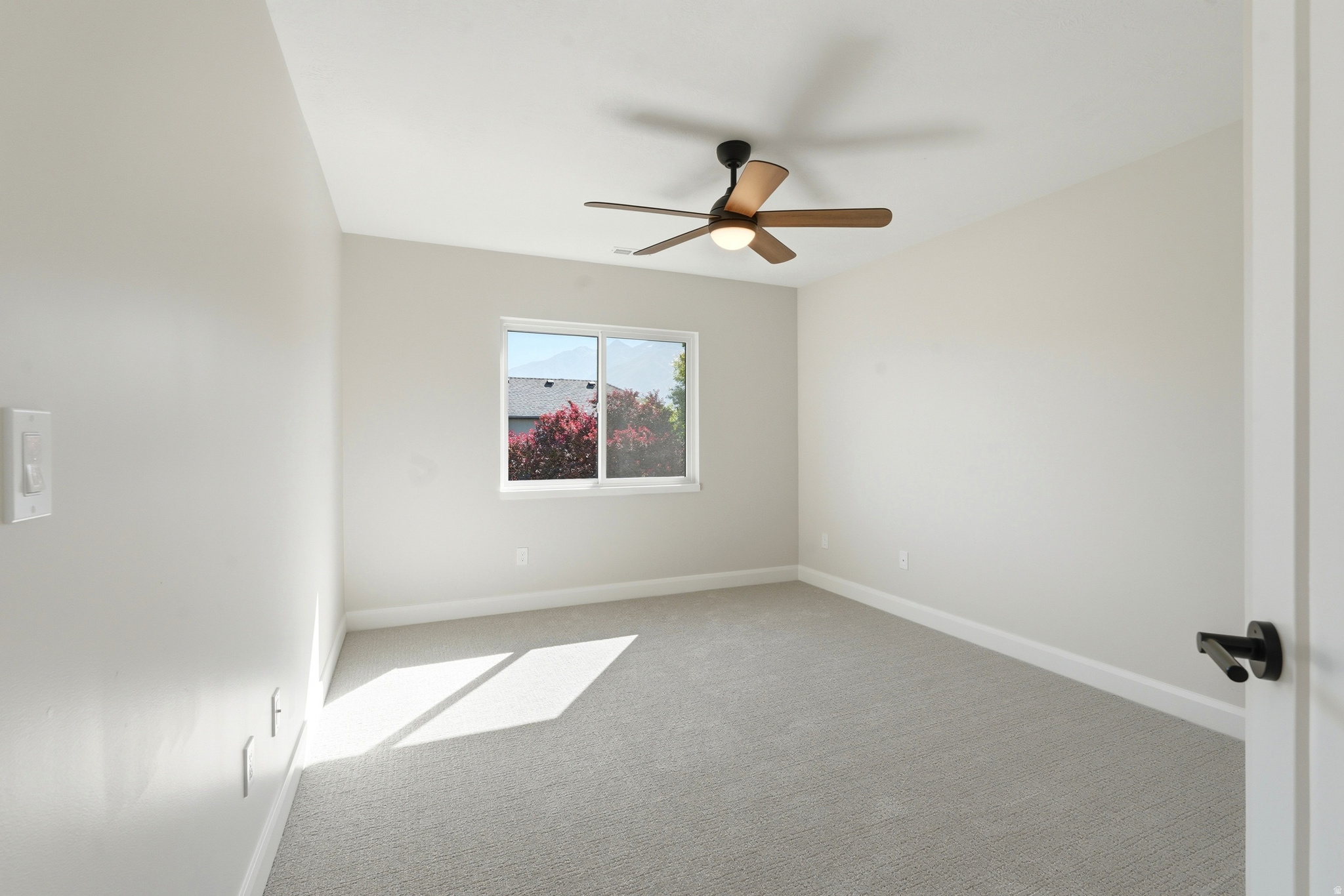 BELLEVUE - Residential