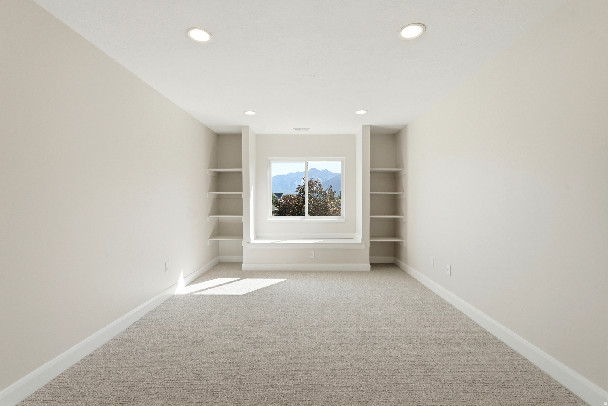 BELLEVUE - Residential