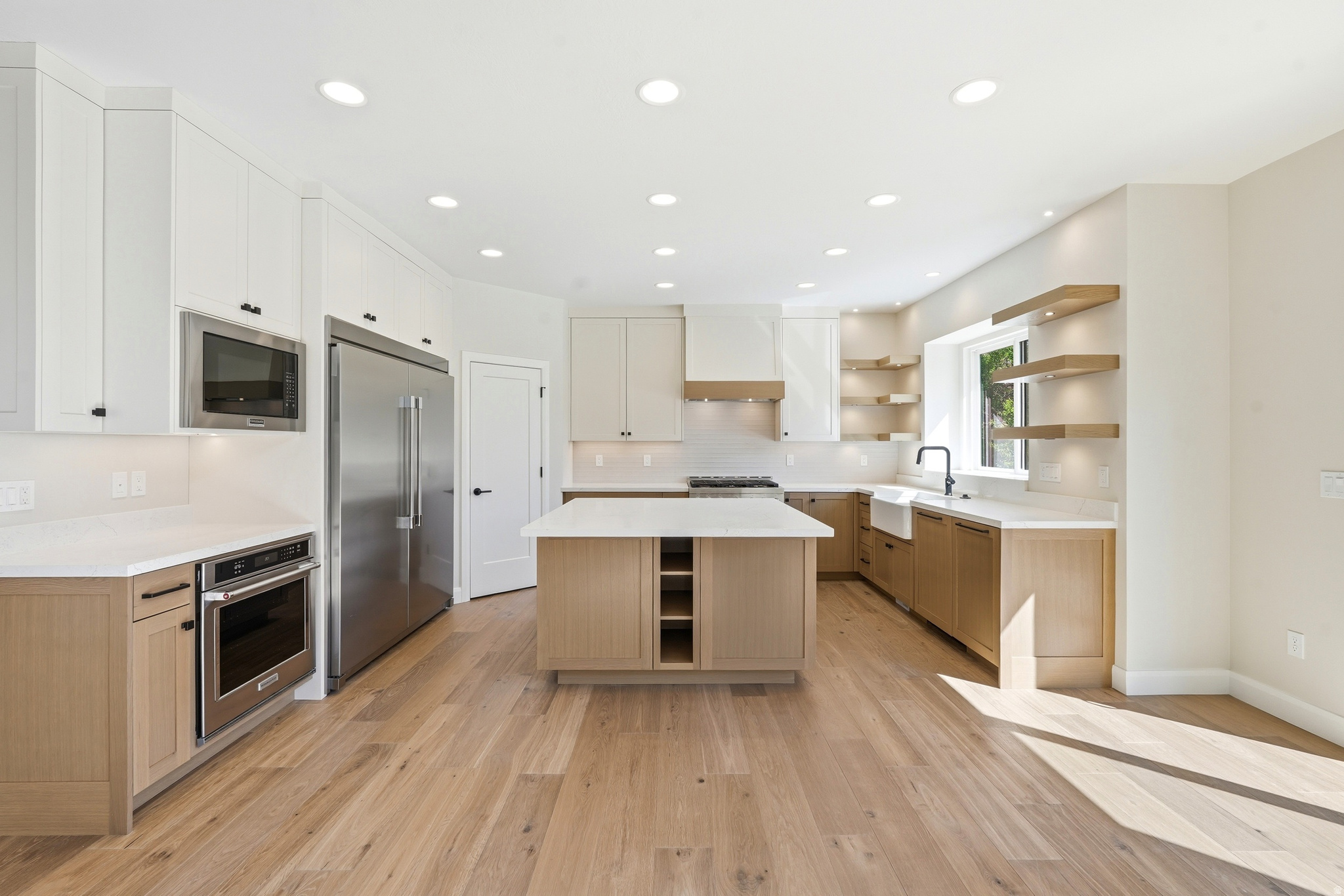 BELLEVUE - Residential