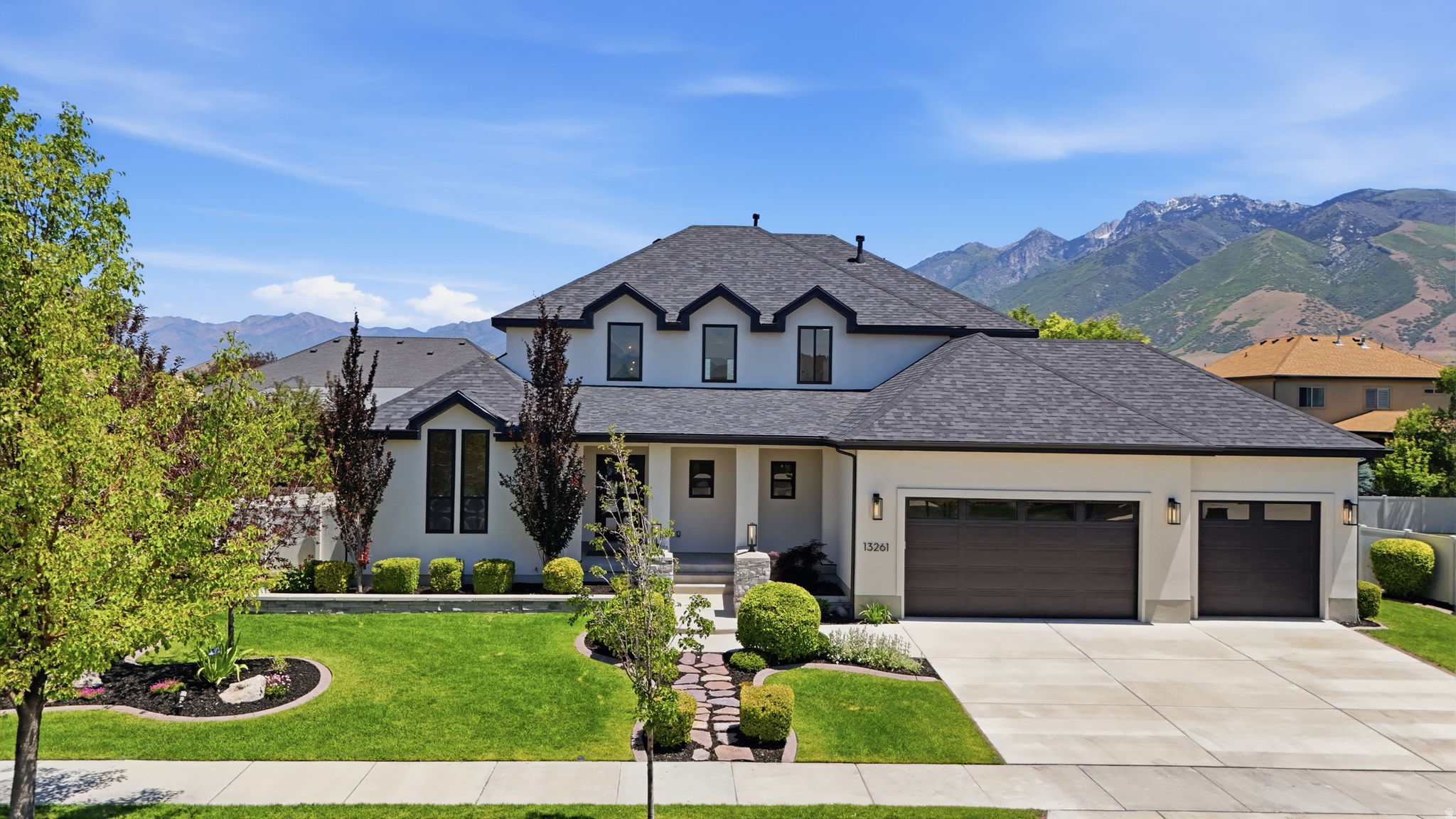 BELLEVUE - Residential