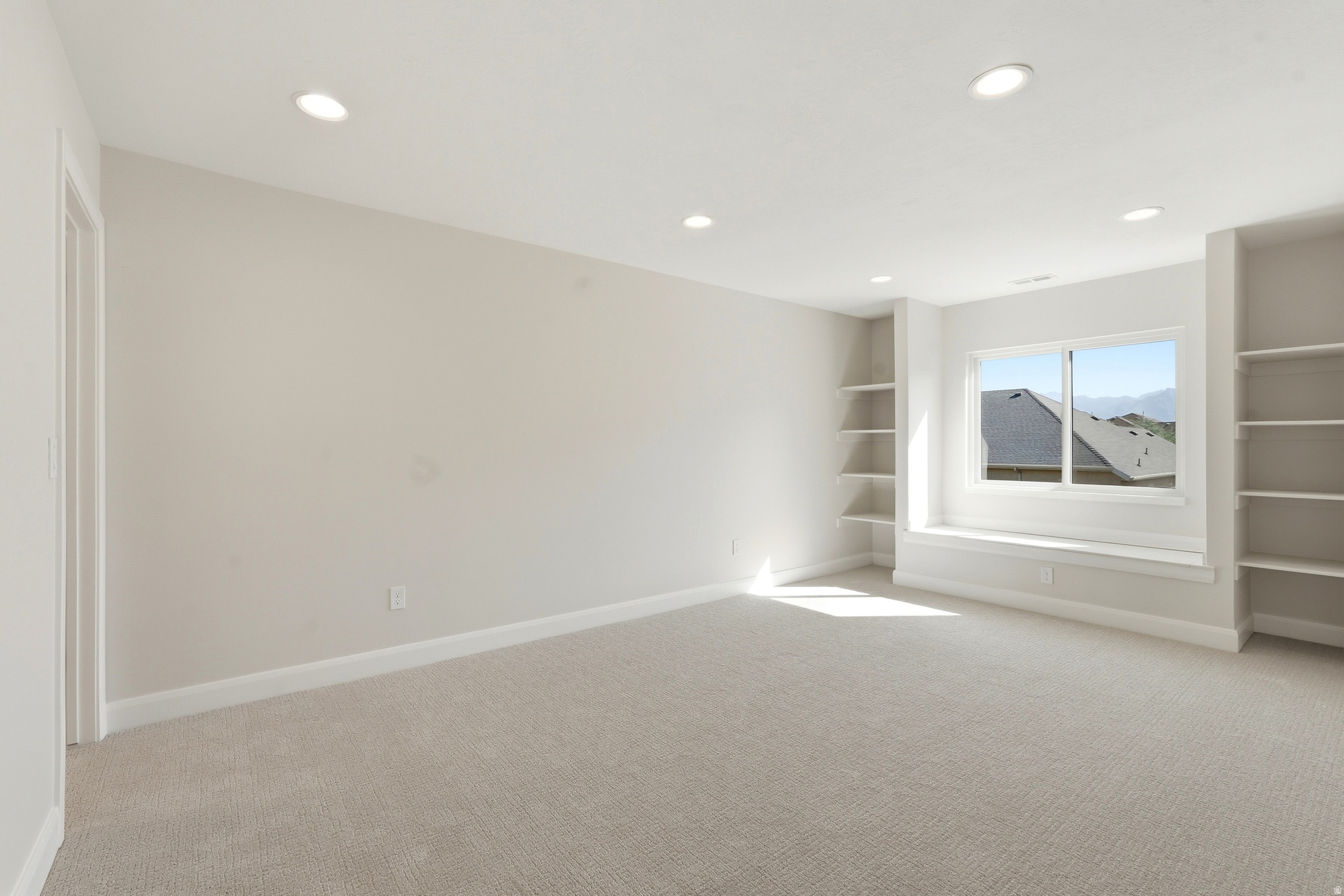 BELLEVUE - Residential