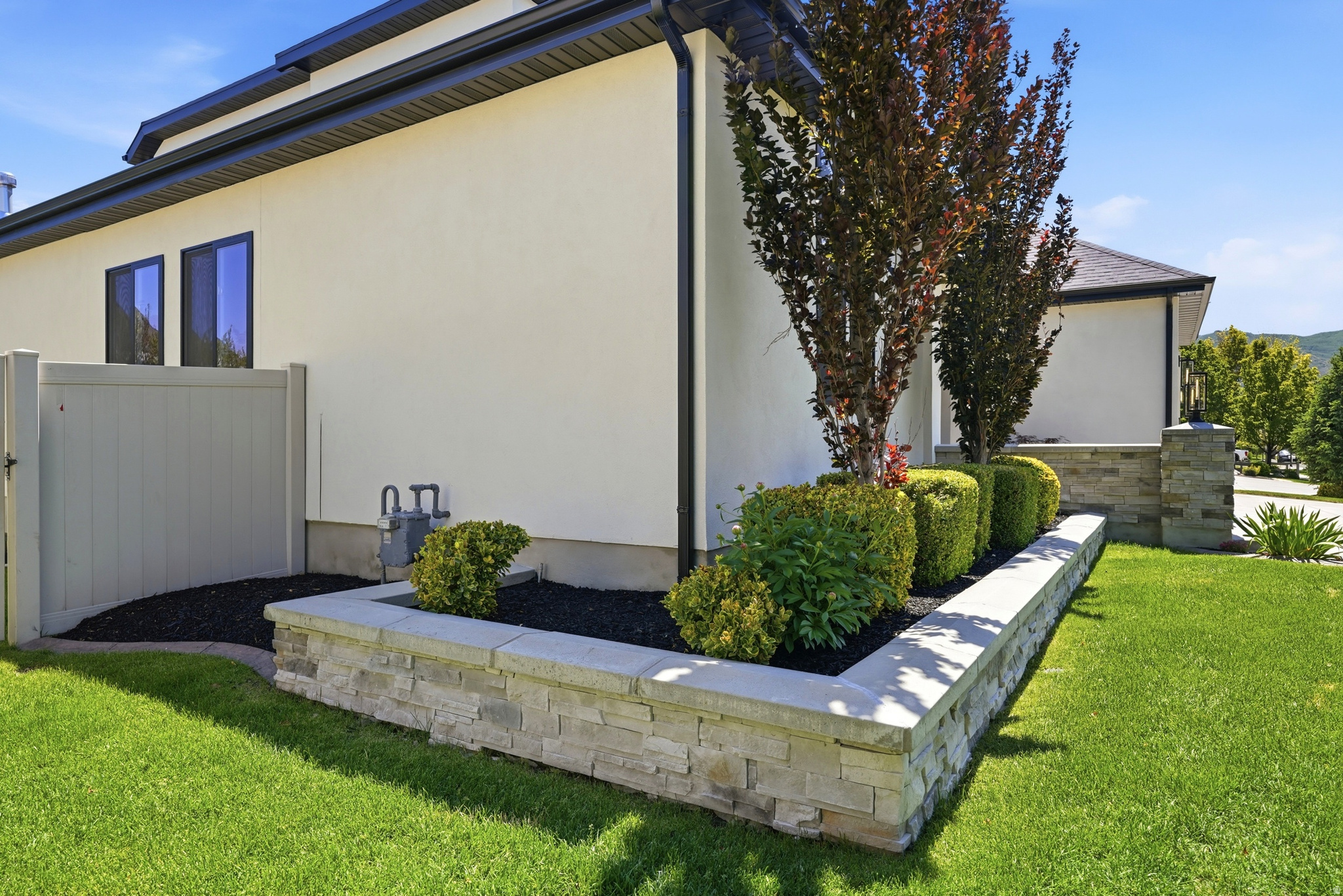 BELLEVUE - Residential