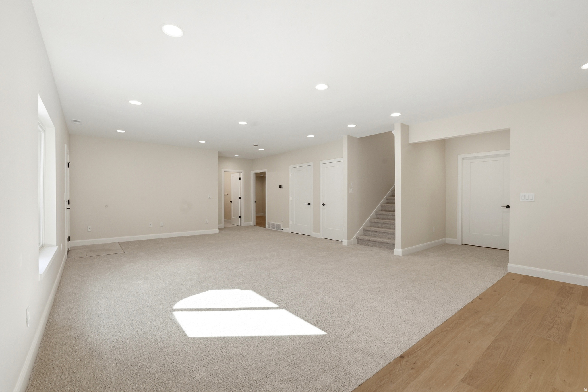 BELLEVUE - Residential