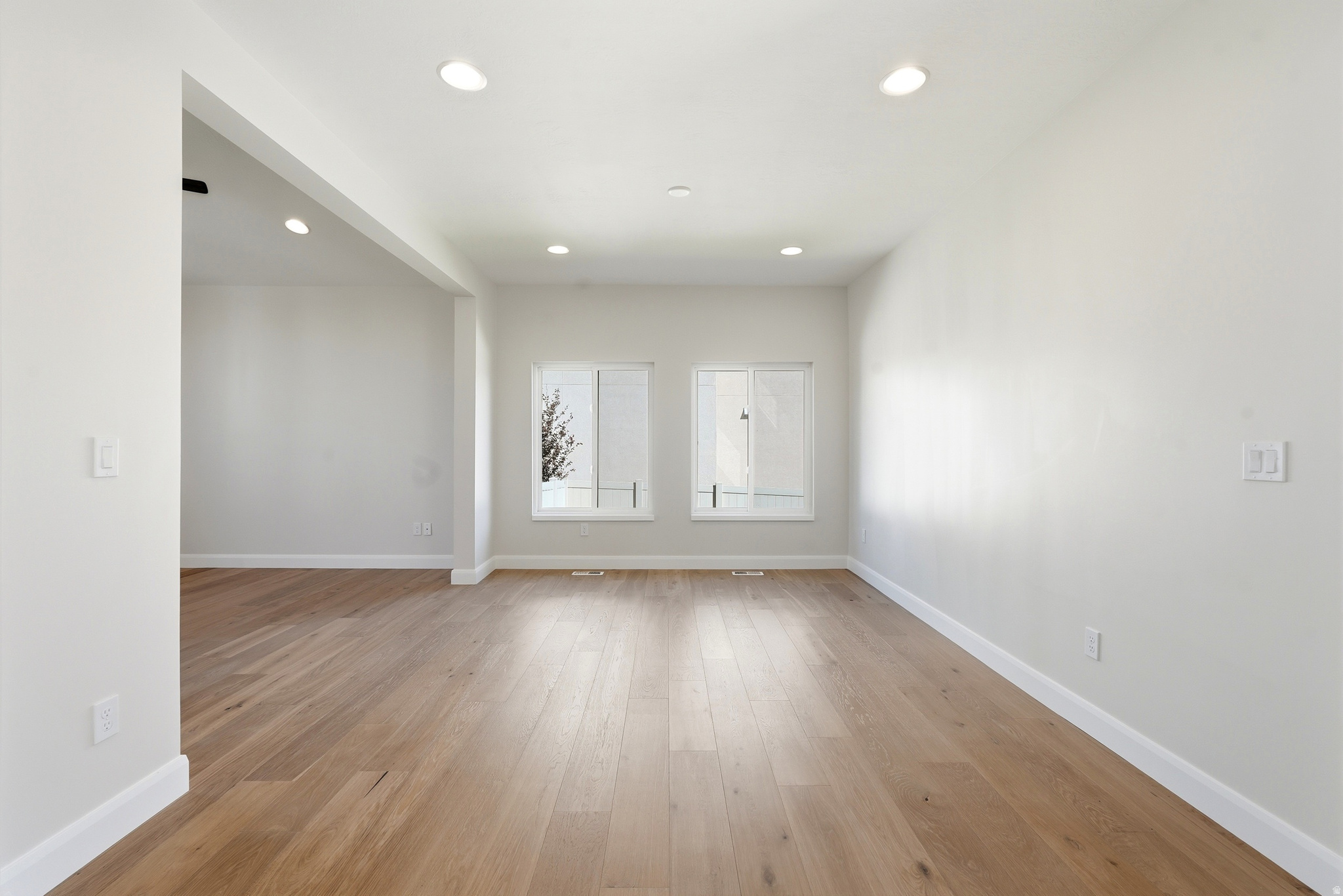 BELLEVUE - Residential