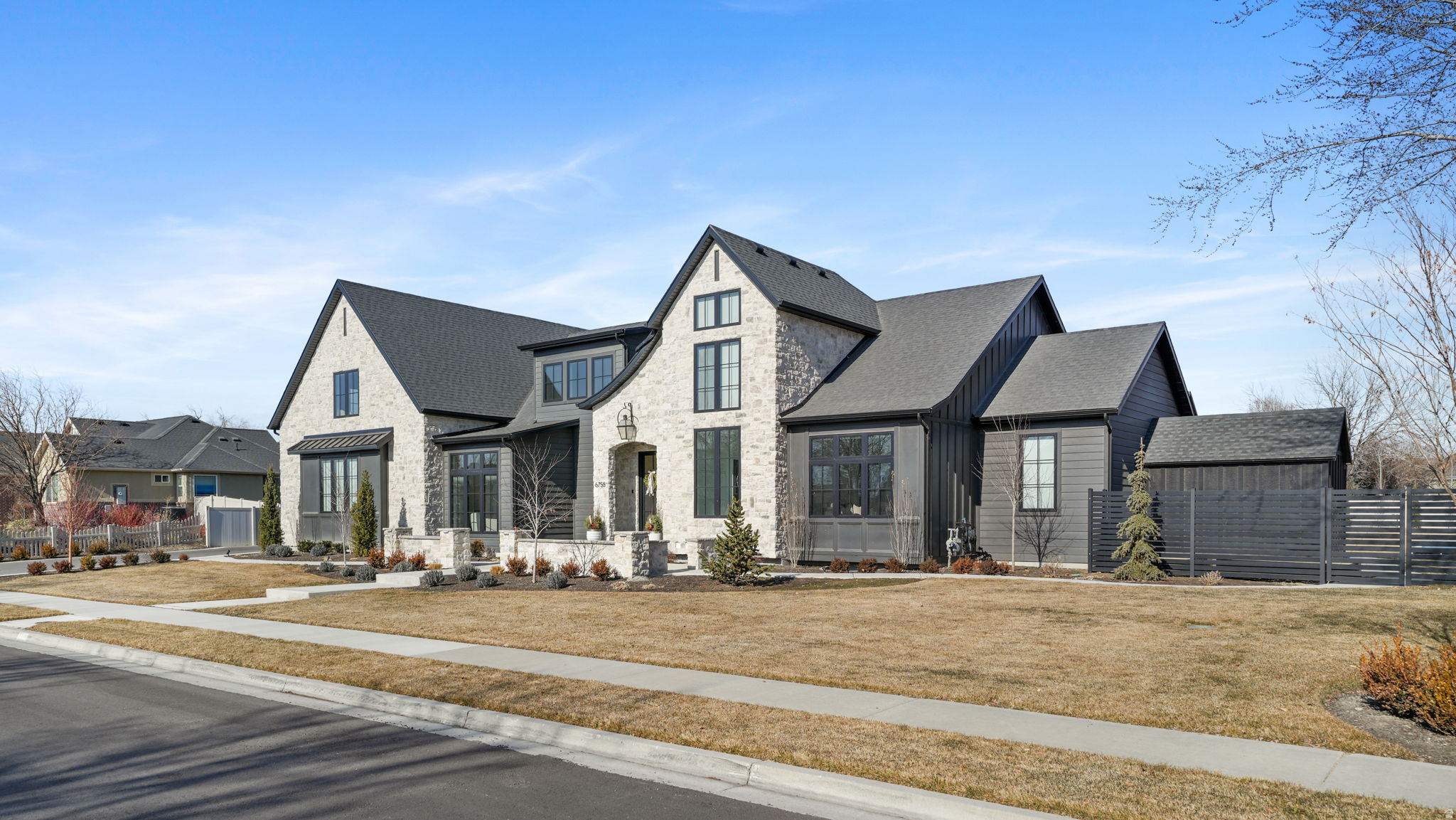 HIGH VALLEY ESTATES - Residential