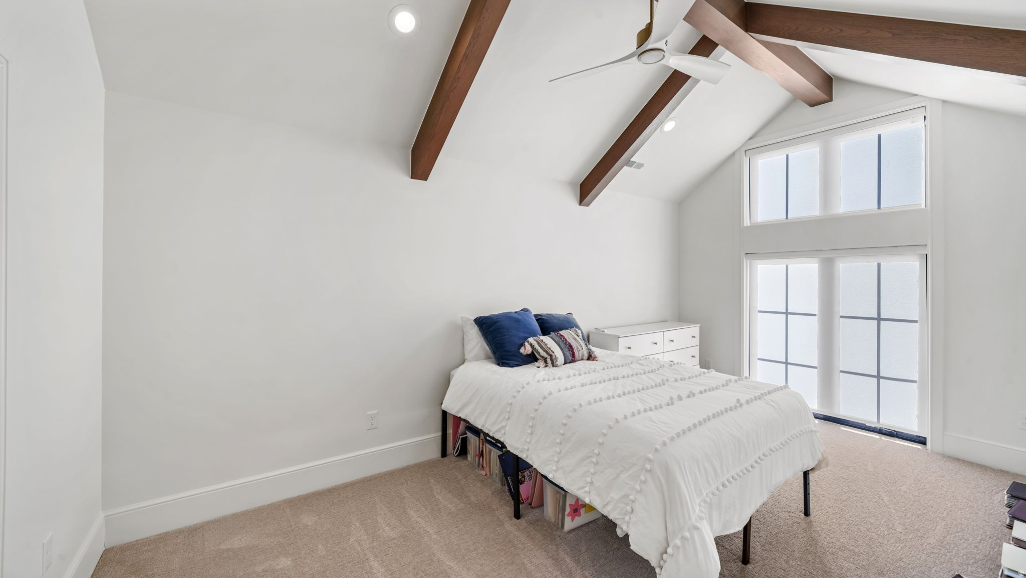 HIGH VALLEY ESTATES - Residential