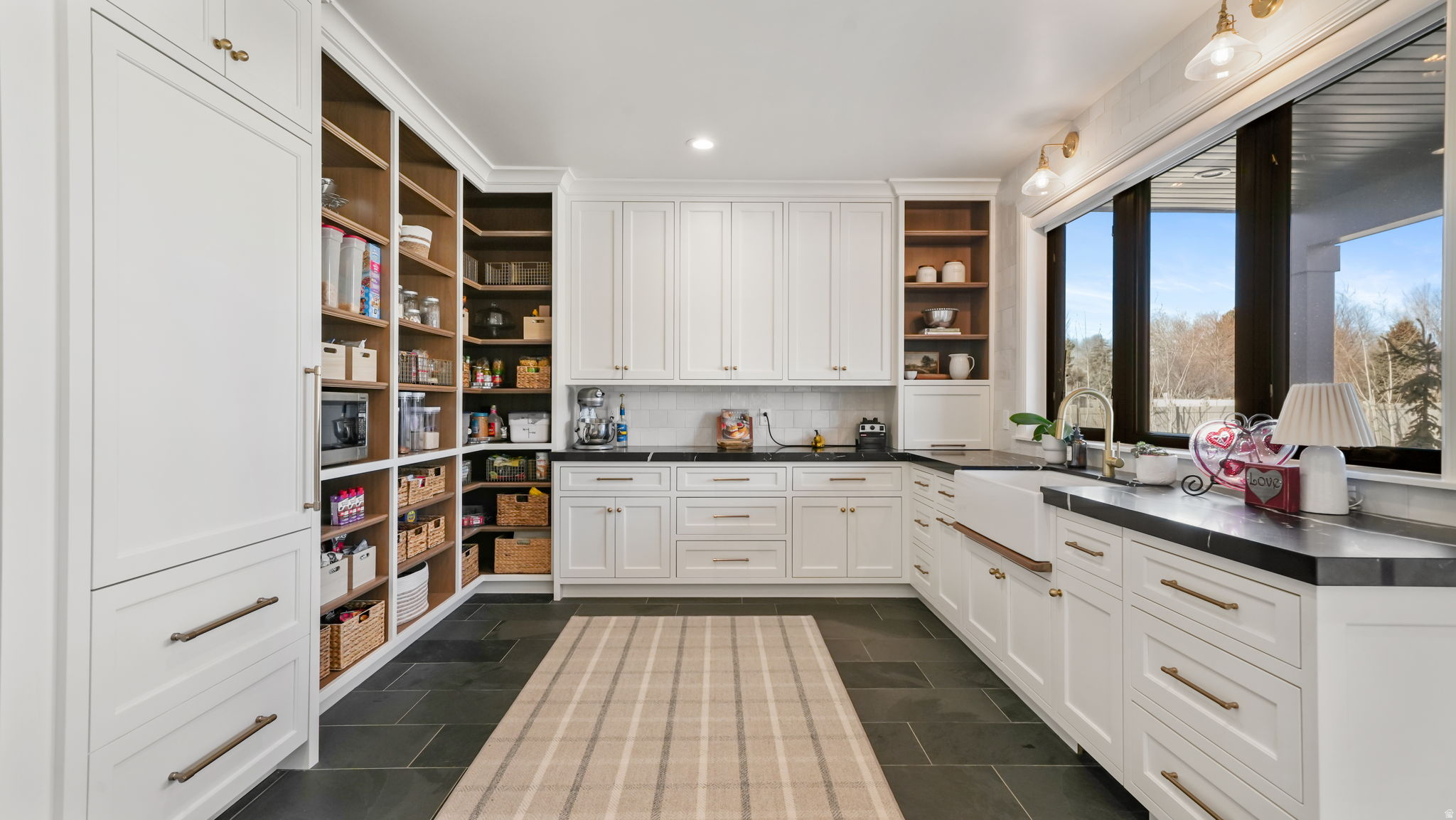 HIGH VALLEY ESTATES - Residential