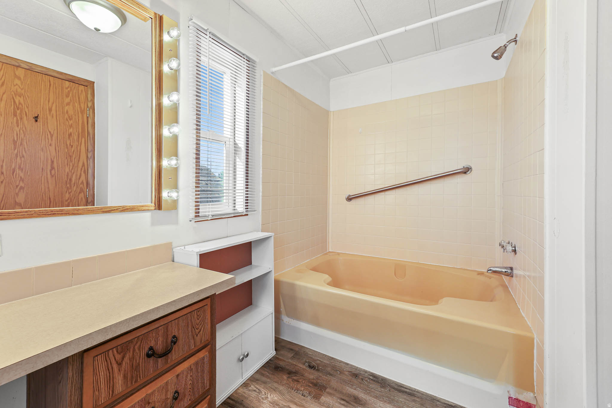 WESTWOOD VILLAGE - Residential