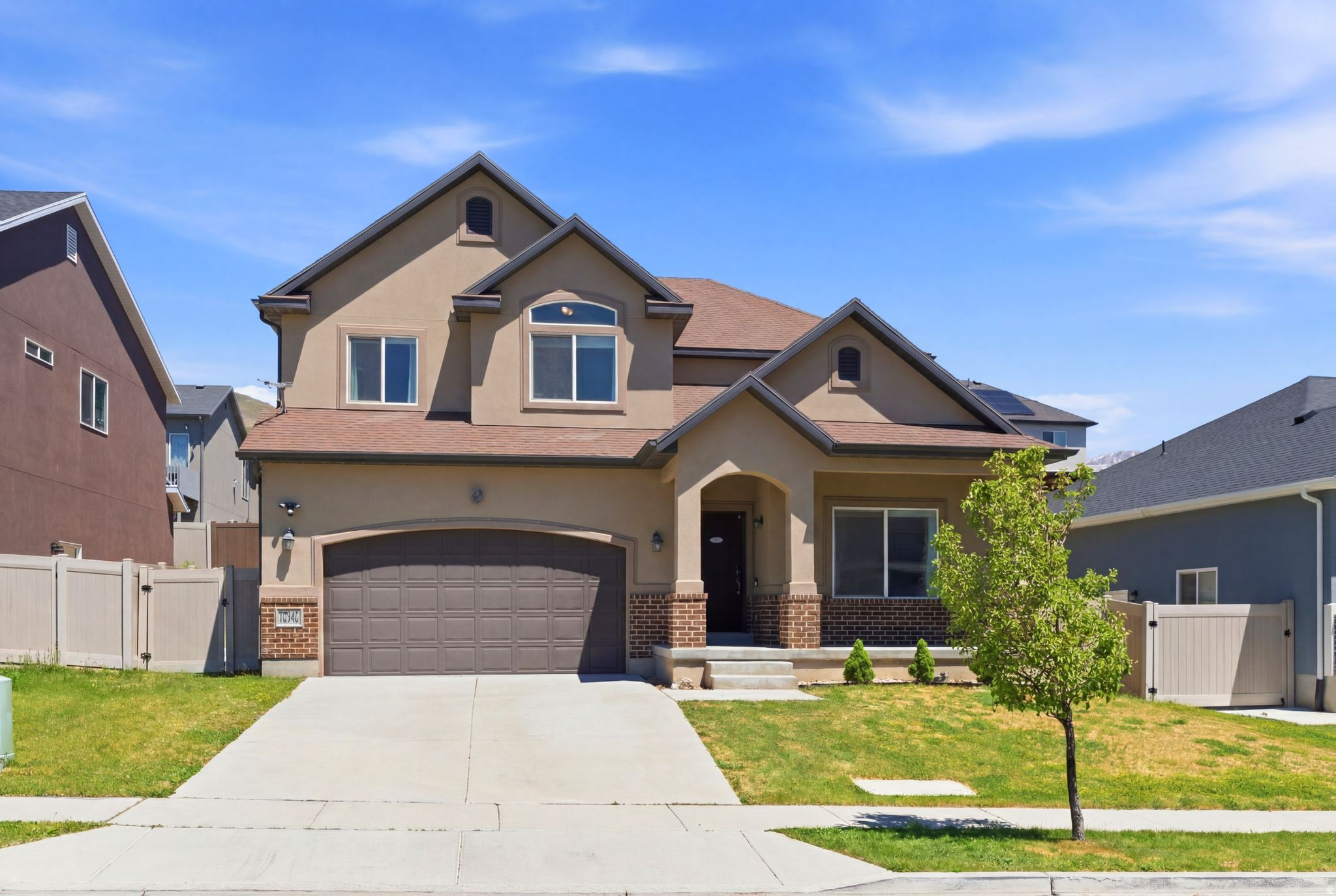Turnkey Lehi living in the heart of Silicon Slopes! This beautifully maintained home feels like new and features rich hardwood floors, soaring vaulted ceilings, and a bright, open layout that's perfect for both everyday living and entertaining. Enjoy stunning mountain views and easy access to nearby trails, all while being minutes from top tech employers, shopping, dining, and commuter routes. The spacious kitchen is a standout feature with a double oven, large pantry, and plenty of room for gathering and meal prep. Thoughtfully designed and move-in ready, this home offers the perfect blend of comfort, convenience, and lifestyle in one of Utah County's most desirable locations.
