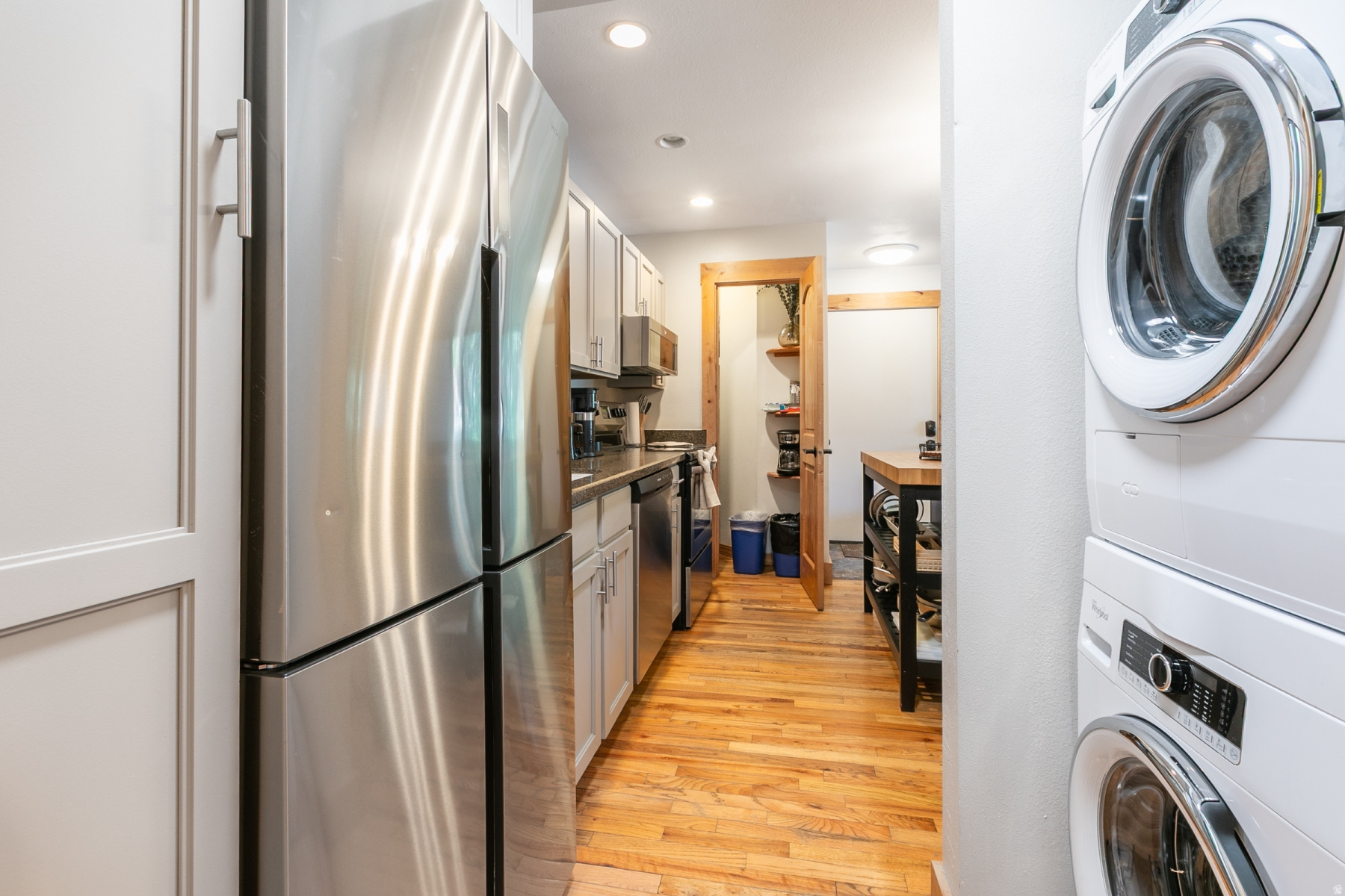 RED PINE CHALETS CON - Residential