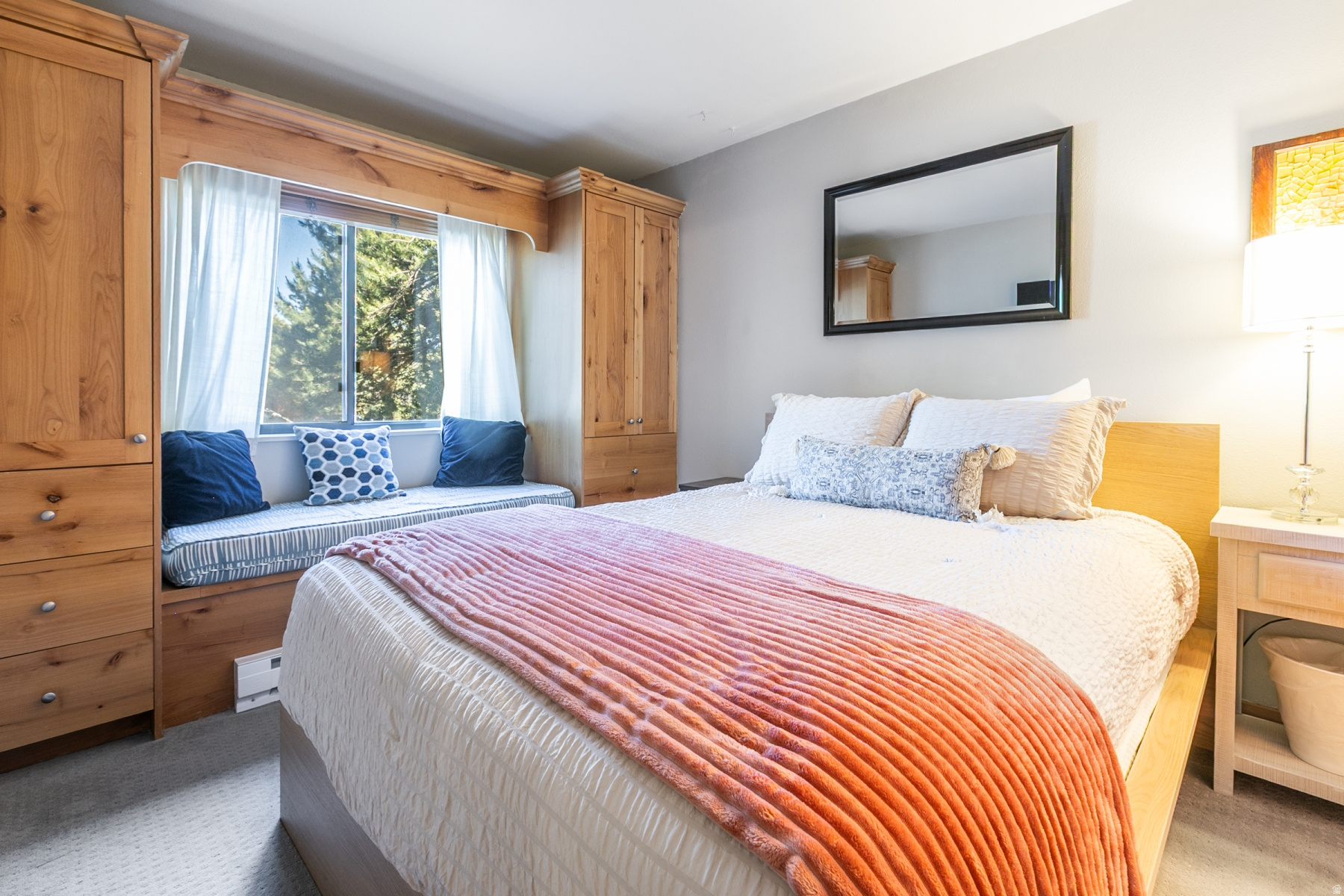 RED PINE CHALETS CON - Residential