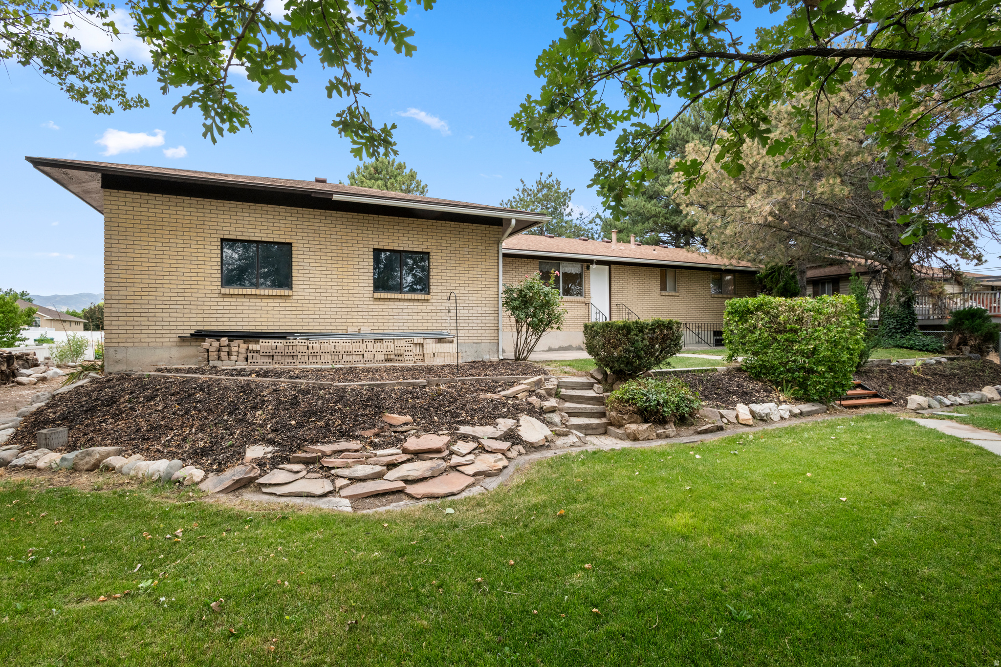 GREENLAND ACRES - Residential