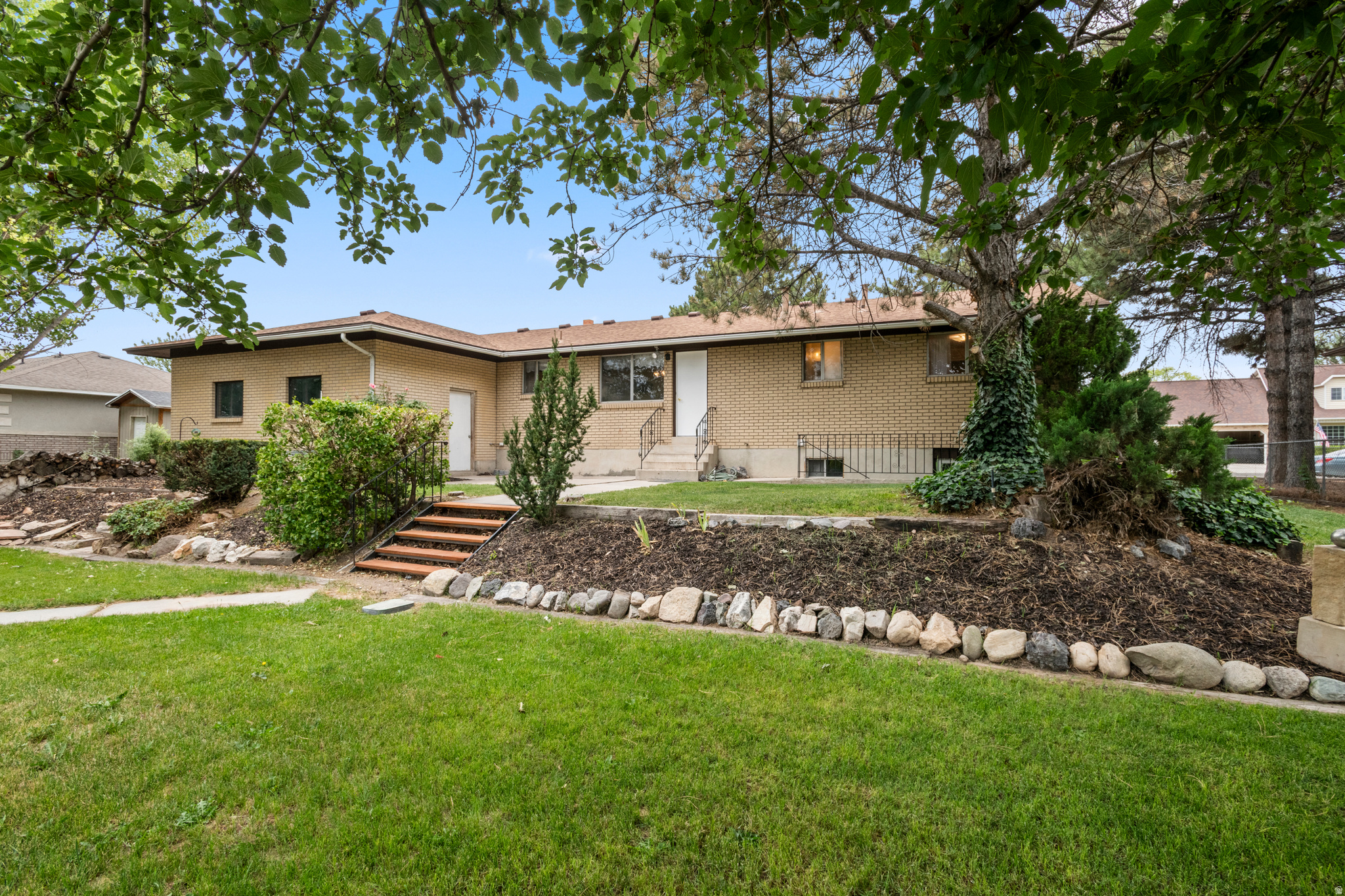 GREENLAND ACRES - Residential
