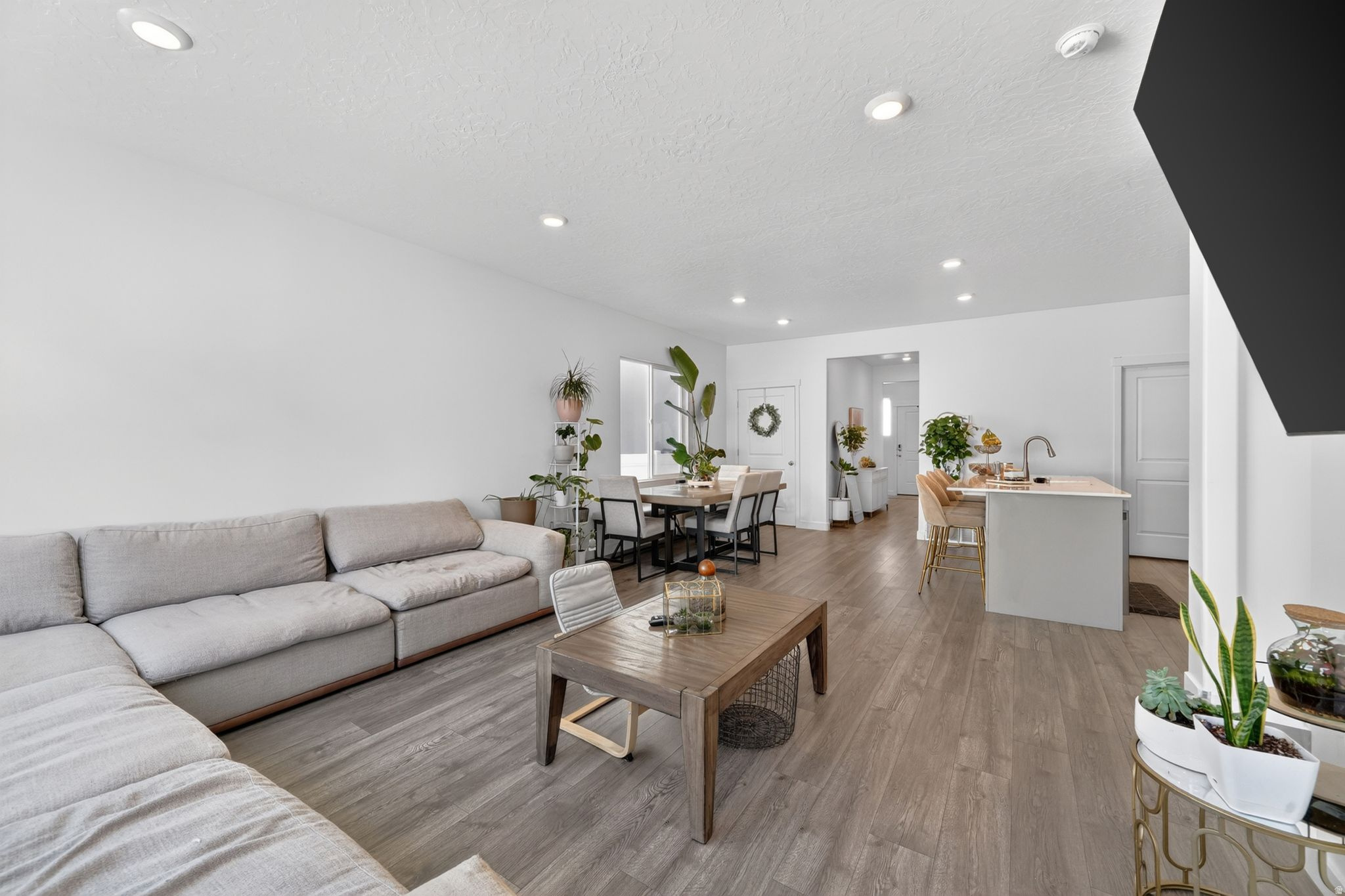 COLD SPRING RANCH - Residential