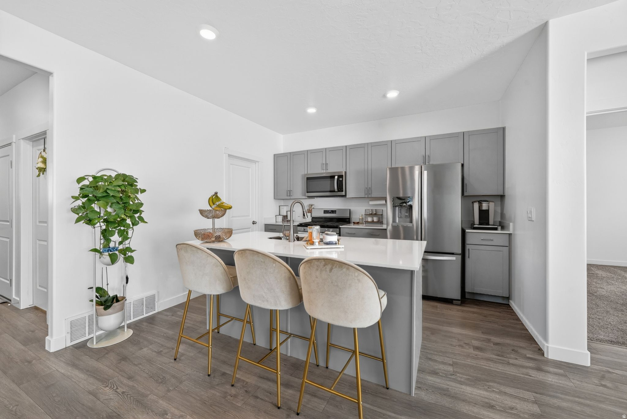 COLD SPRING RANCH - Residential