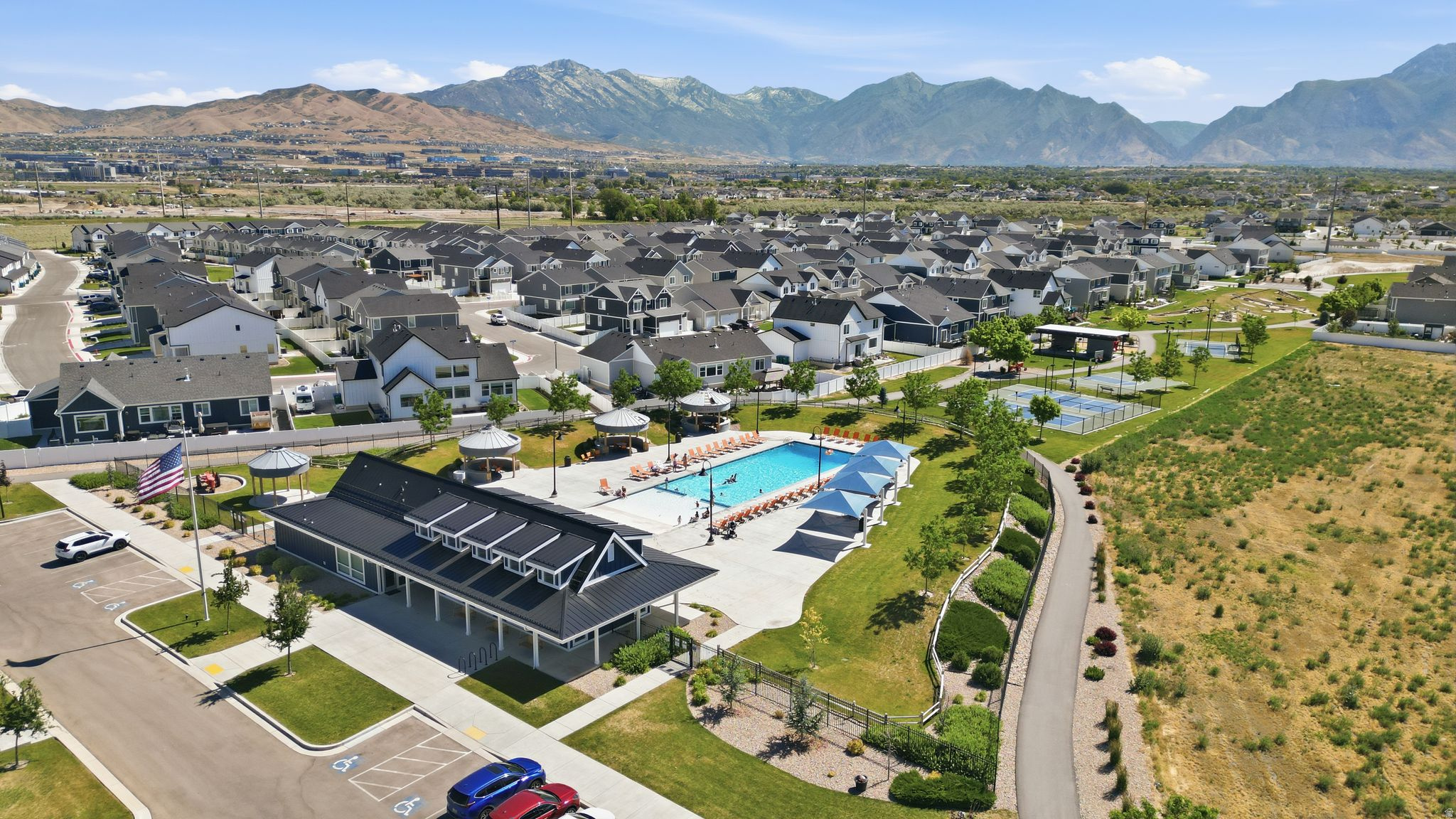 COLD SPRING RANCH - Residential