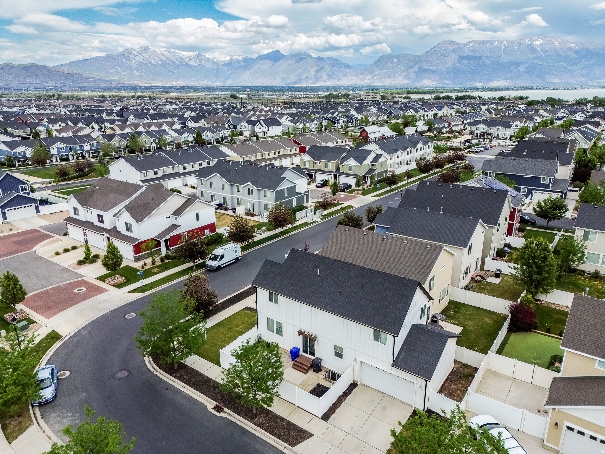 LEGACY FARMS - Residential