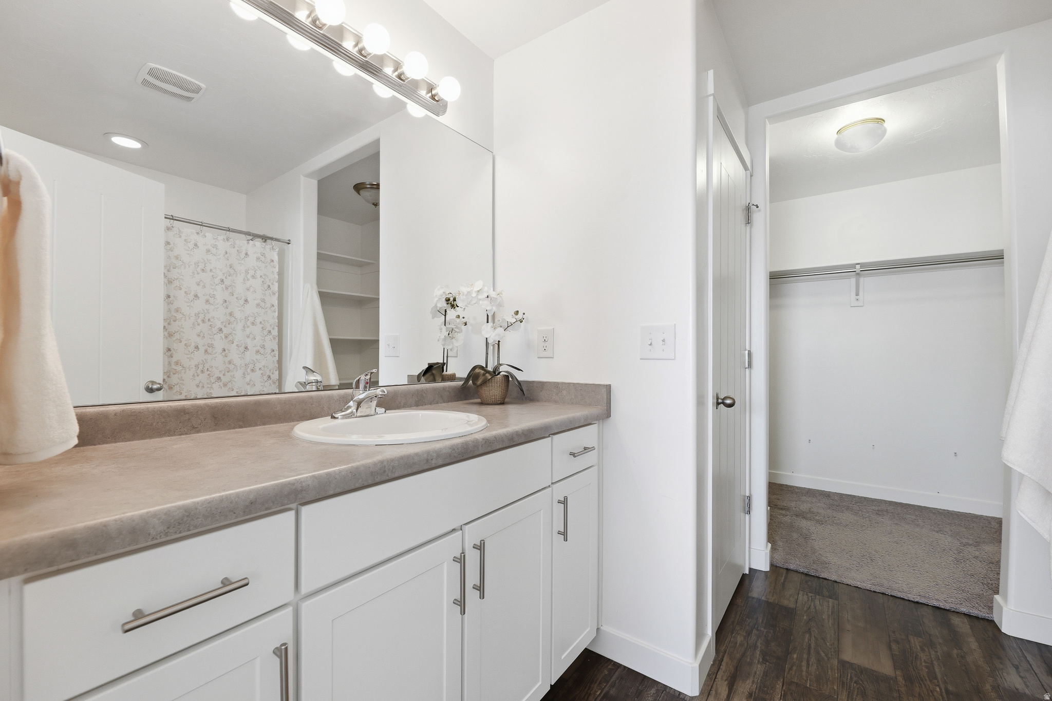 LEGACY FARMS - Residential