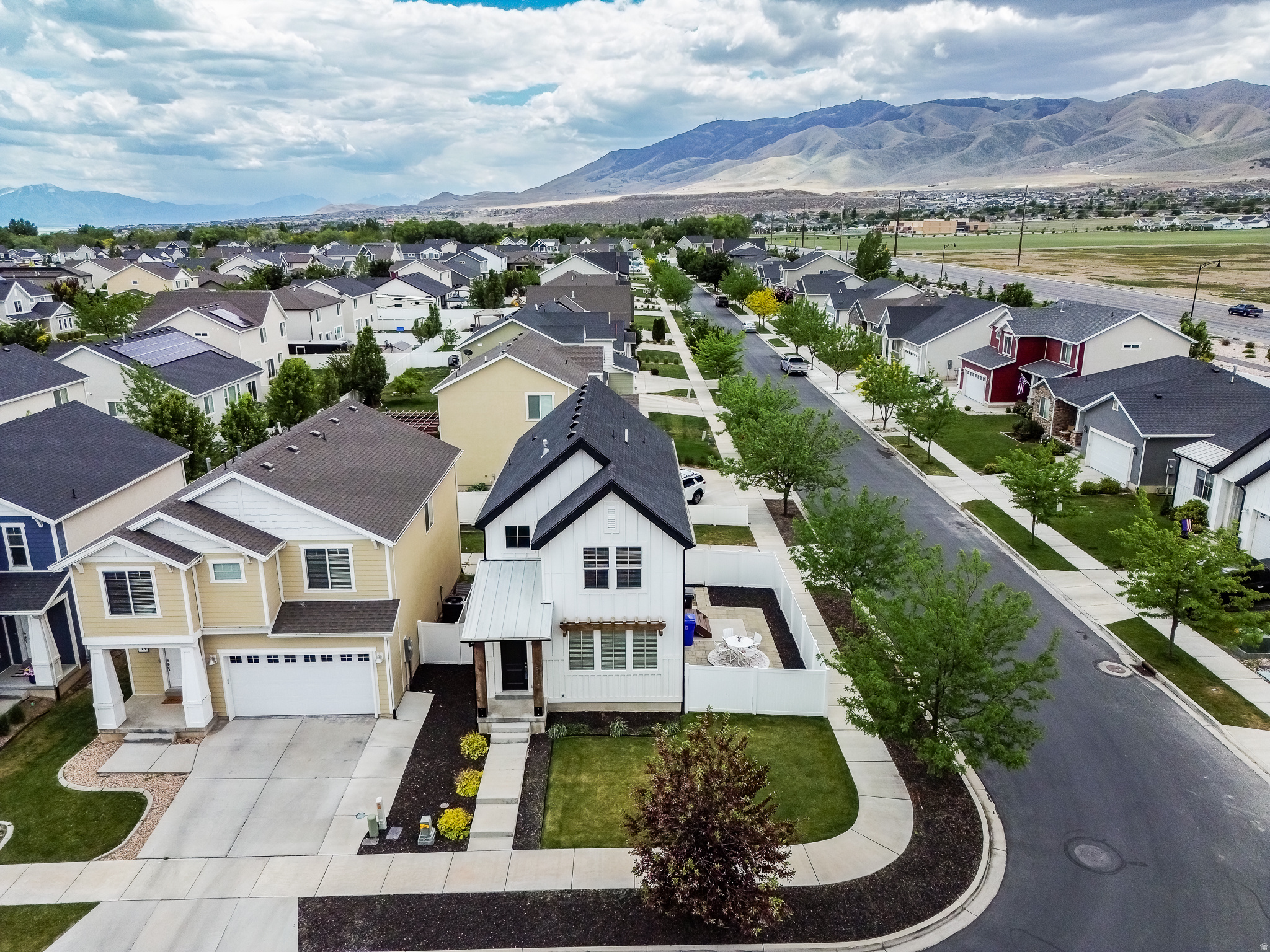 LEGACY FARMS - Residential
