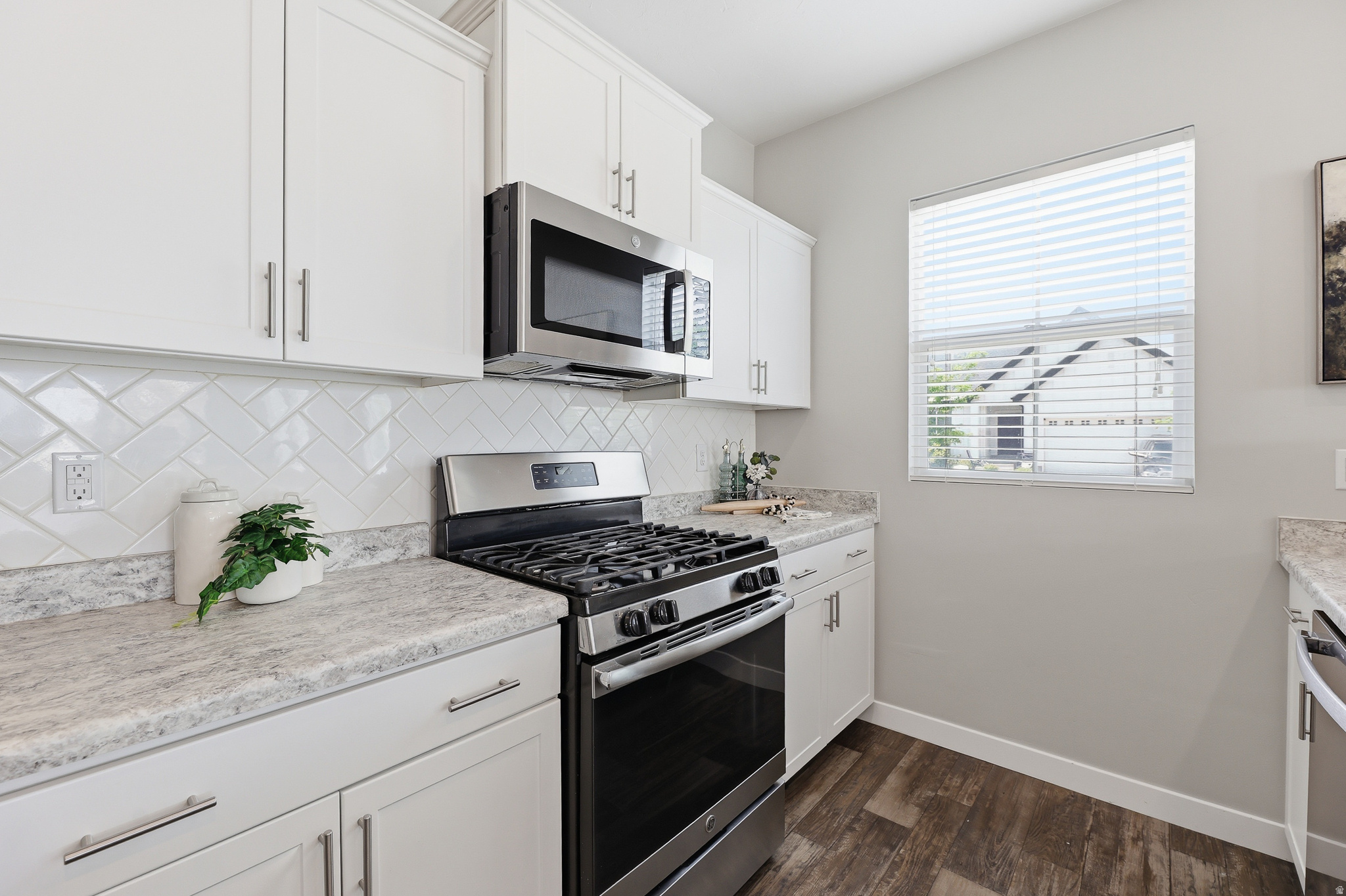 LEGACY FARMS - Residential