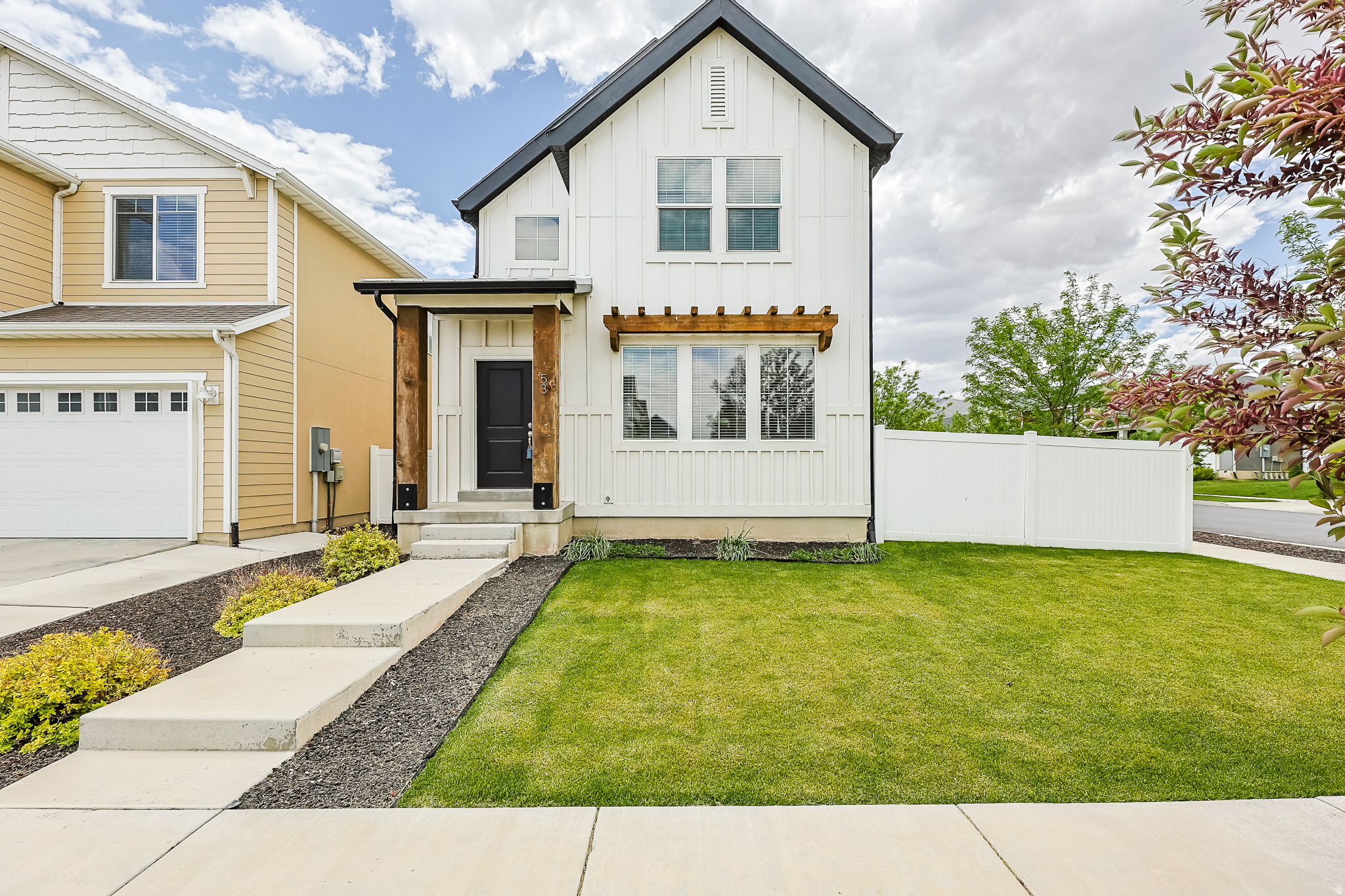 LEGACY FARMS - Residential