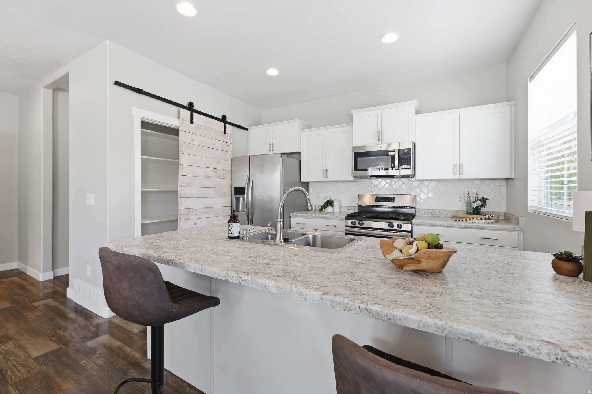 LEGACY FARMS - Residential