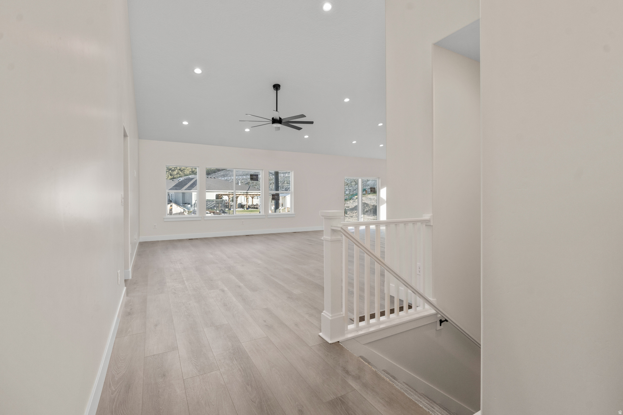 SKYLINE RIDGE - Residential