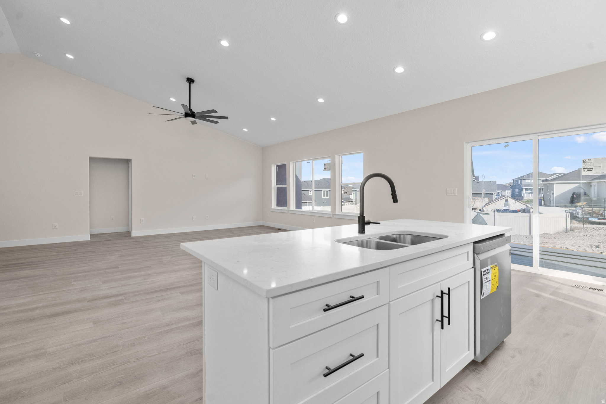 SKYLINE RIDGE - Residential