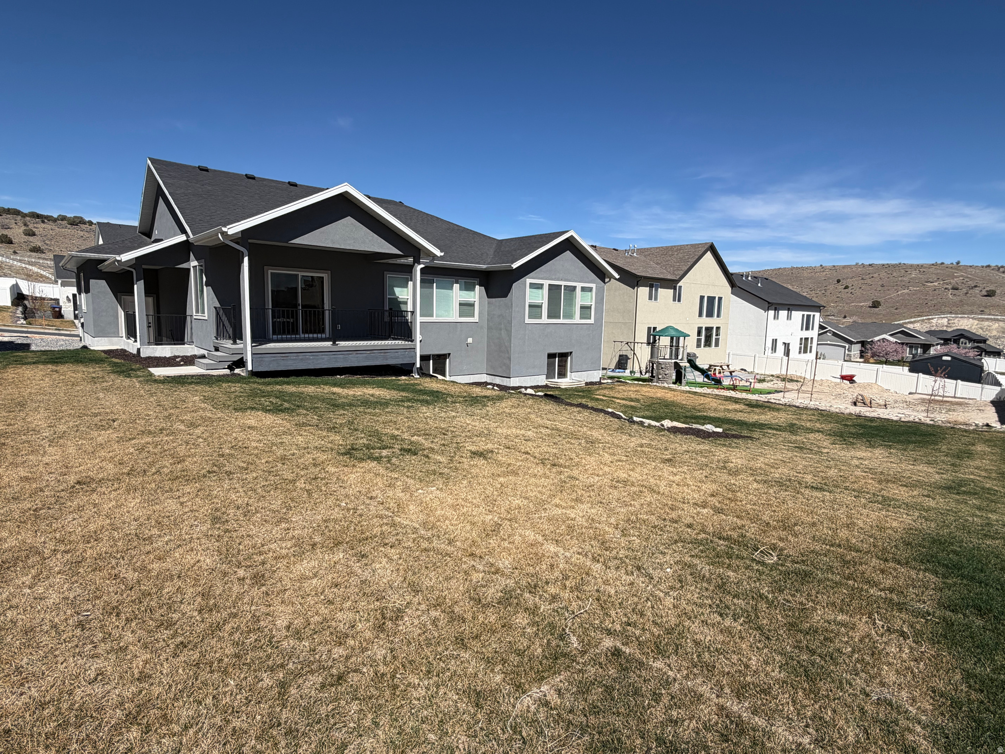 SKYLINE RIDGE - Residential