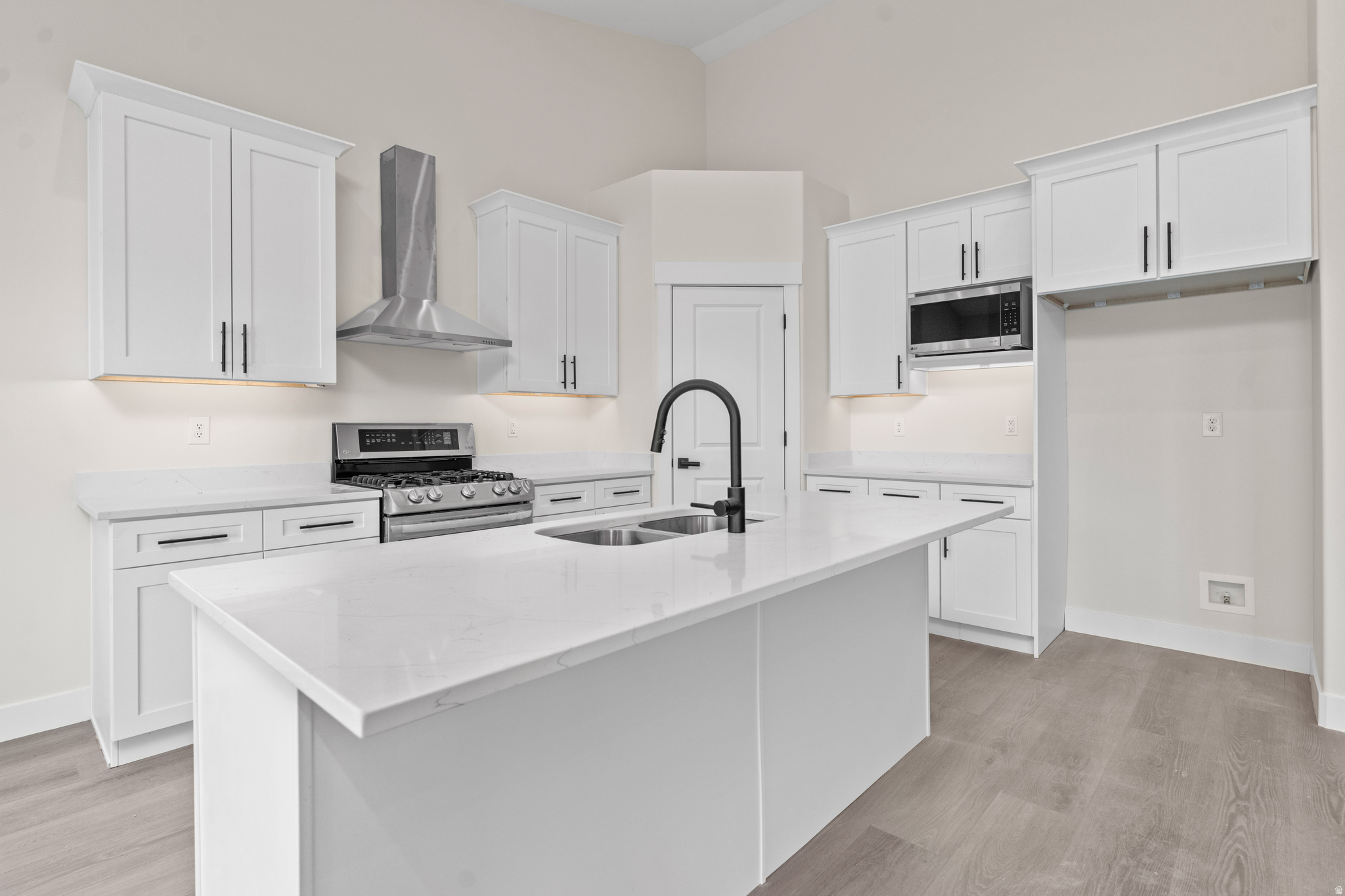 SKYLINE RIDGE - Residential