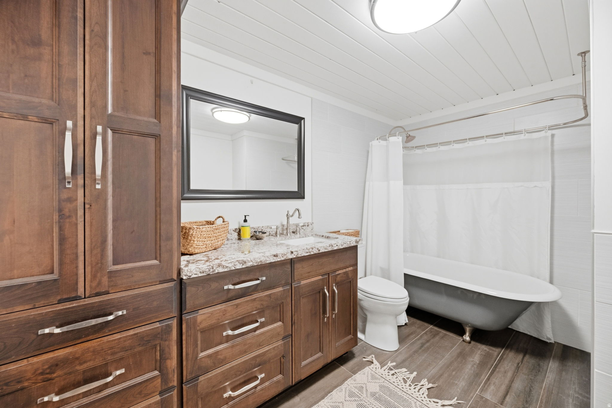 TIMBER LAKES - Residential